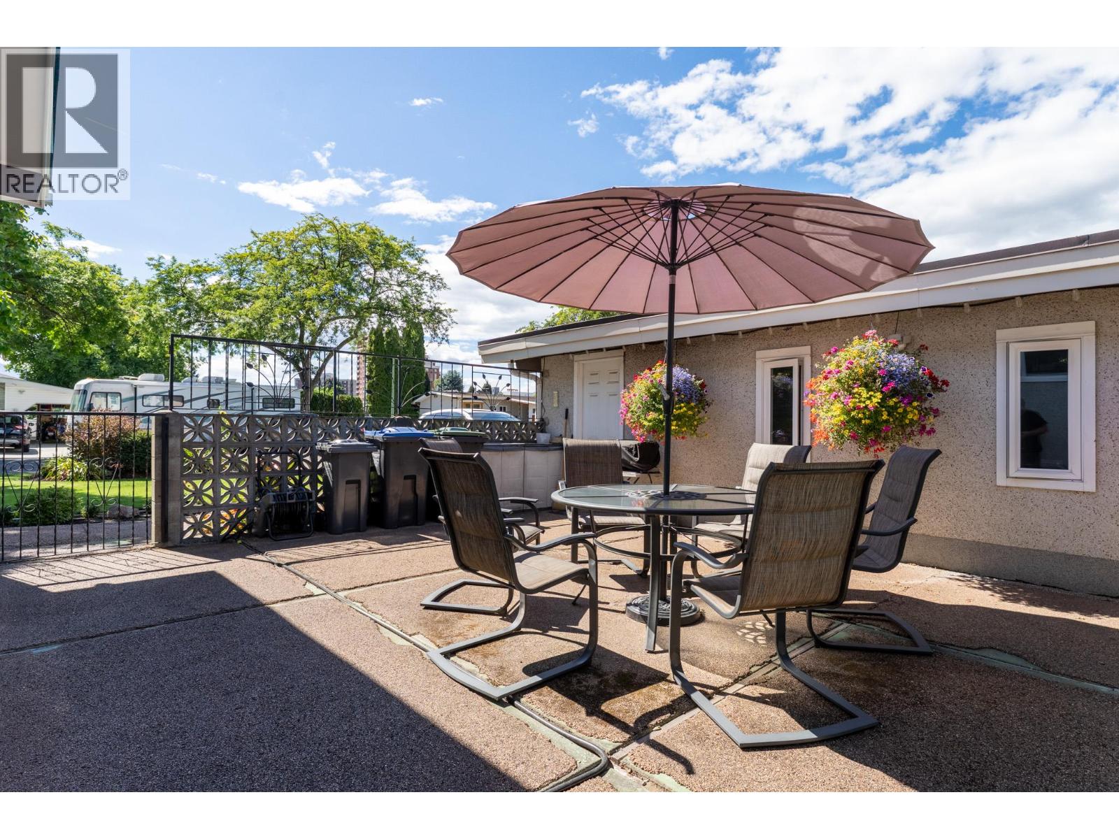 1306 Lombardy Square, Kelowna, British Columbia  V1Y 3S4 - Photo 20 - 10399152