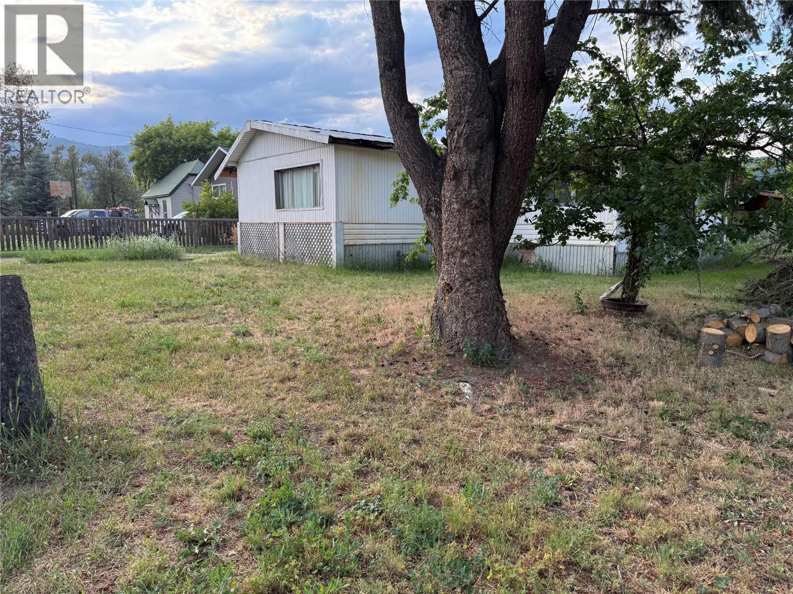 5708 Vla Road, Chase, British Columbia  V0E 1M1 - Photo 4 - 10400180