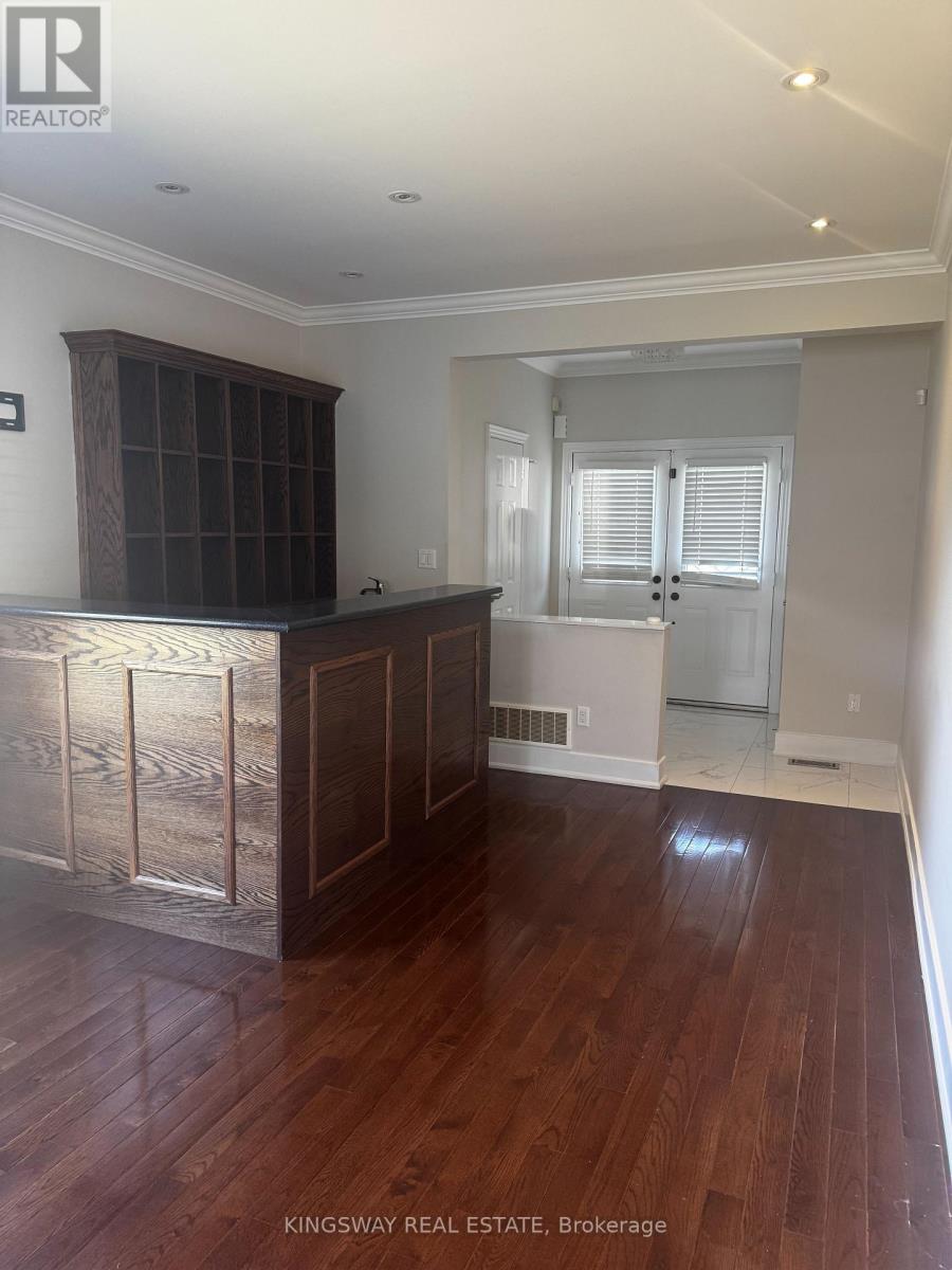 20 Dawes Road, Brampton, Ontario  L6X 0R9 - Photo 5 - W13754654