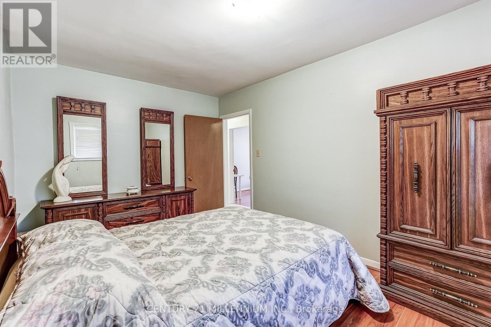 239 Driftwood Avenue, Toronto, Ontario M3N 2N4 - Photo 22 - W13782528