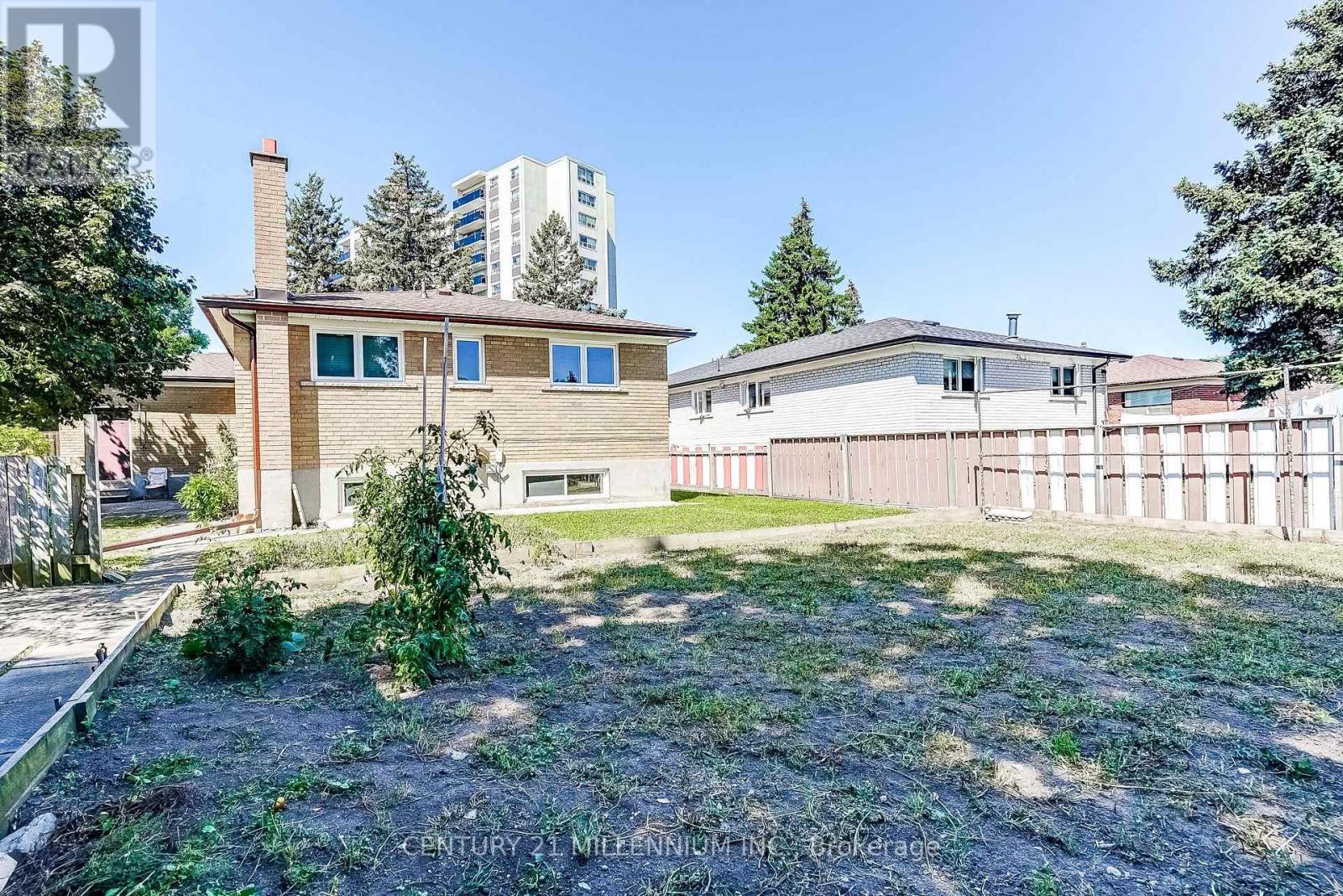 239 Driftwood Avenue, Toronto, Ontario M3N 2N4 - Photo 49 - W13782528