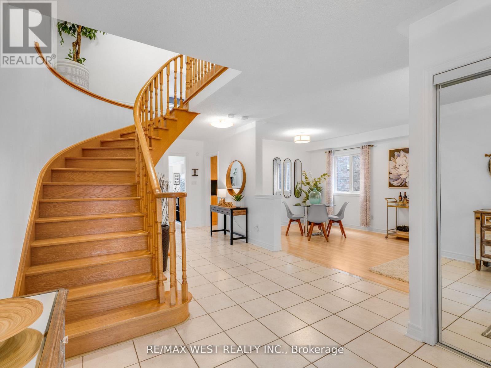 26 Shady Glen Crescent, Caledon, Ontario  L7E 2K4 - Photo 7 - W13782610