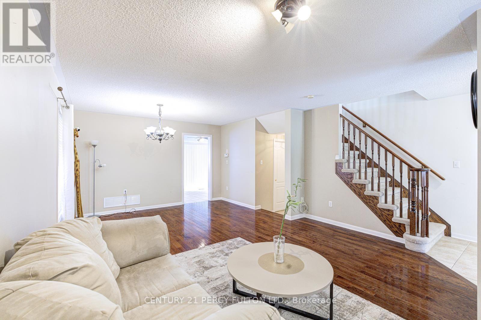 20 Orangegrove Drive, Brampton, Ontario  L7A 3N4 - Photo 10 - W13782648