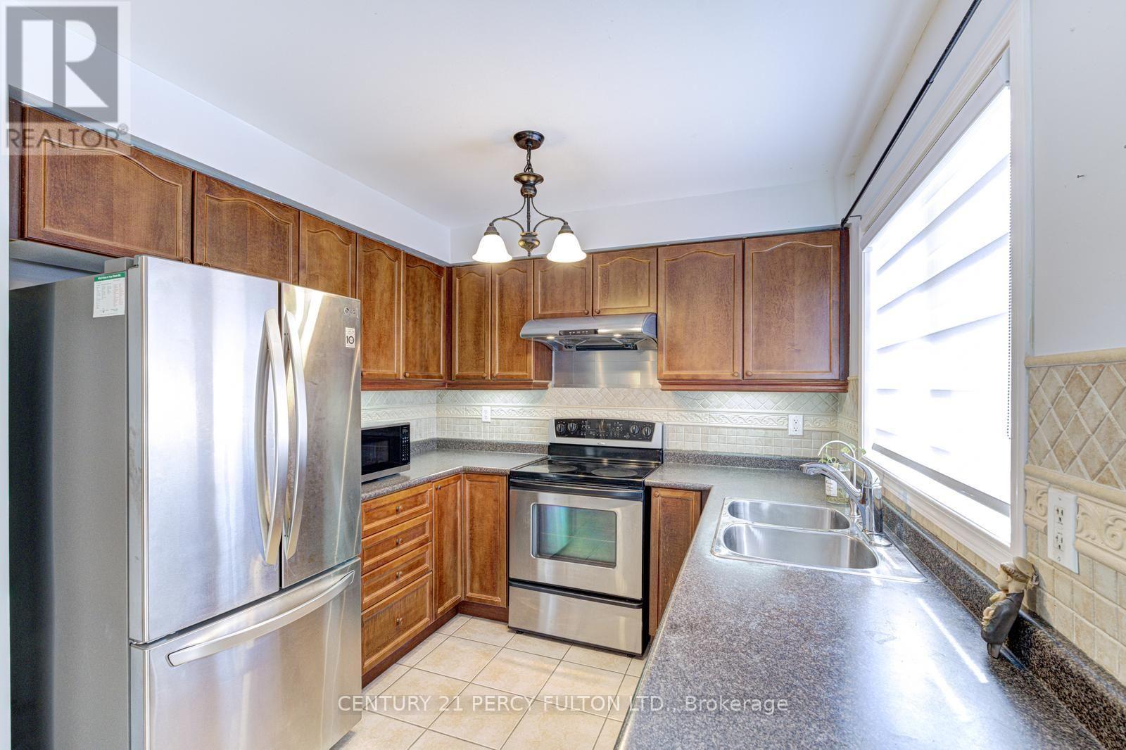 20 Orangegrove Drive, Brampton, Ontario  L7A 3N4 - Photo 18 - W13782648