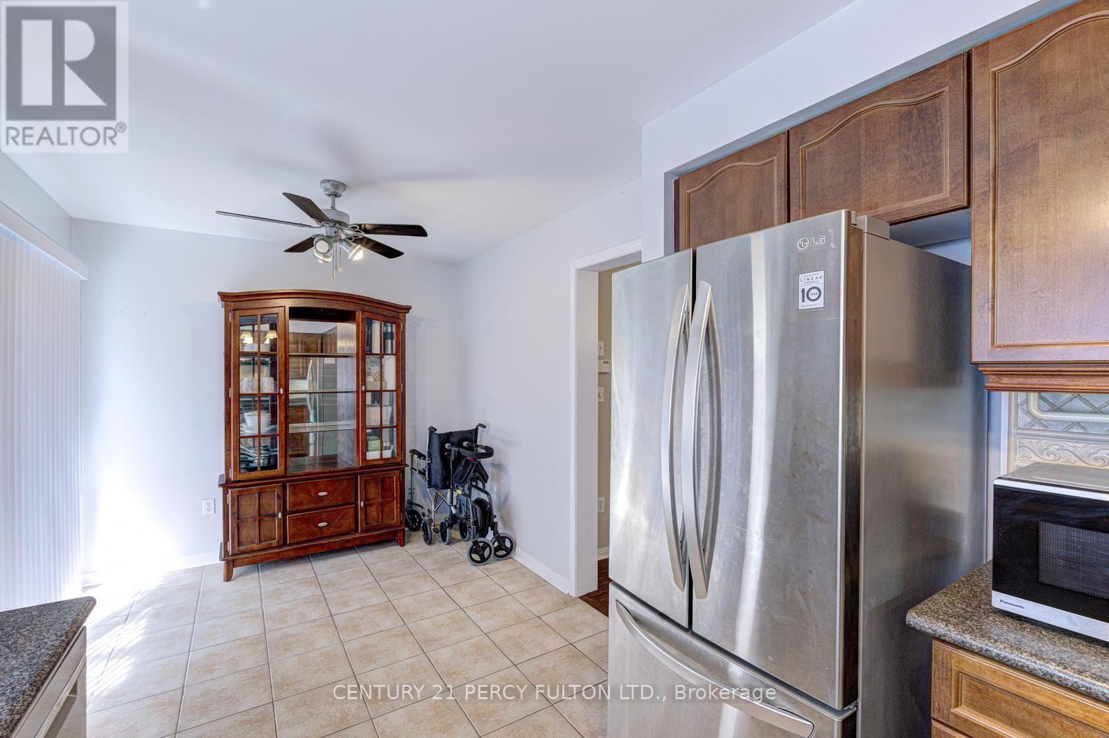 20 Orangegrove Drive, Brampton, Ontario  L7A 3N4 - Photo 20 - W13782648
