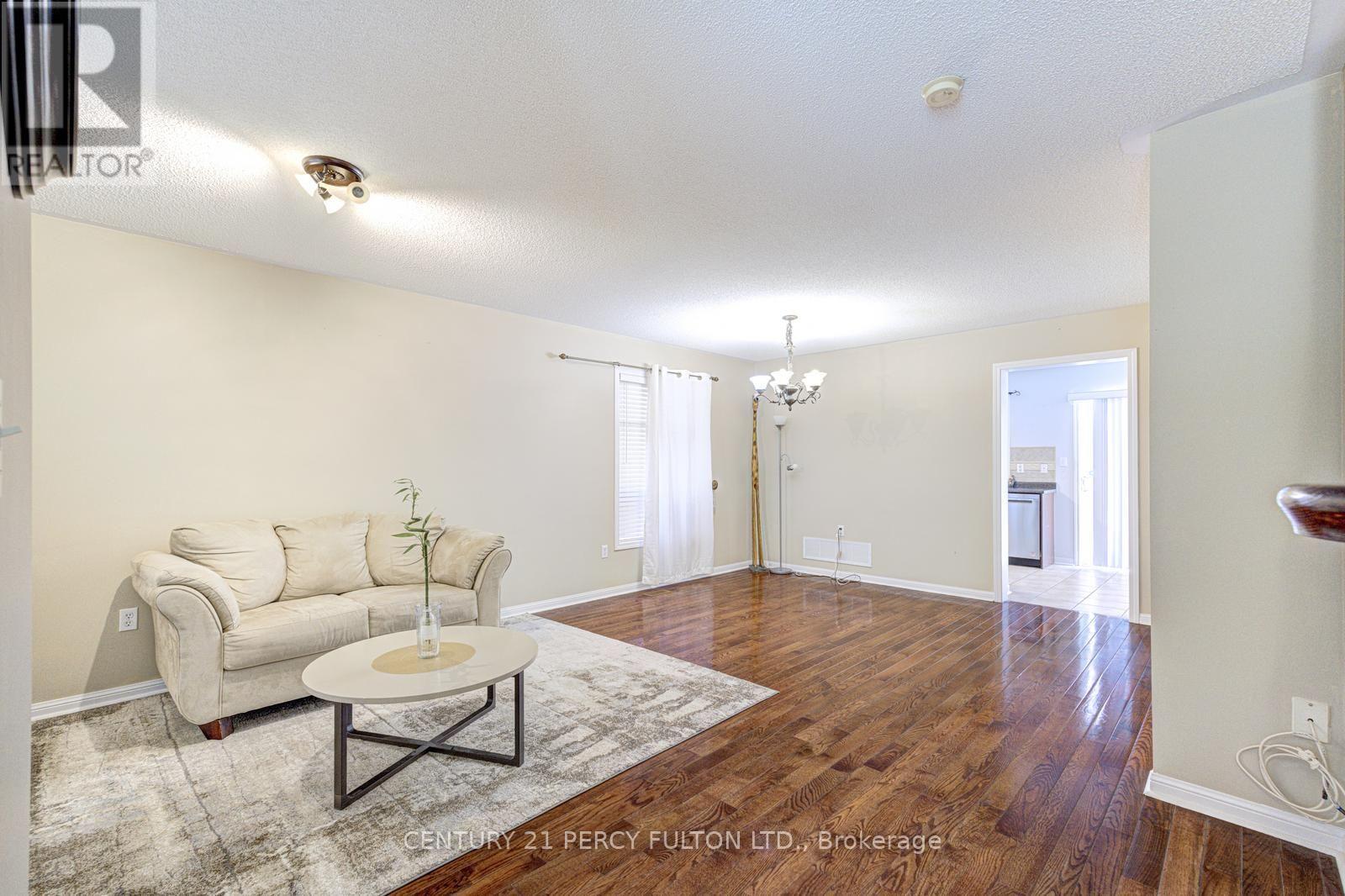 20 Orangegrove Drive, Brampton, Ontario  L7A 3N4 - Photo 9 - W13782648