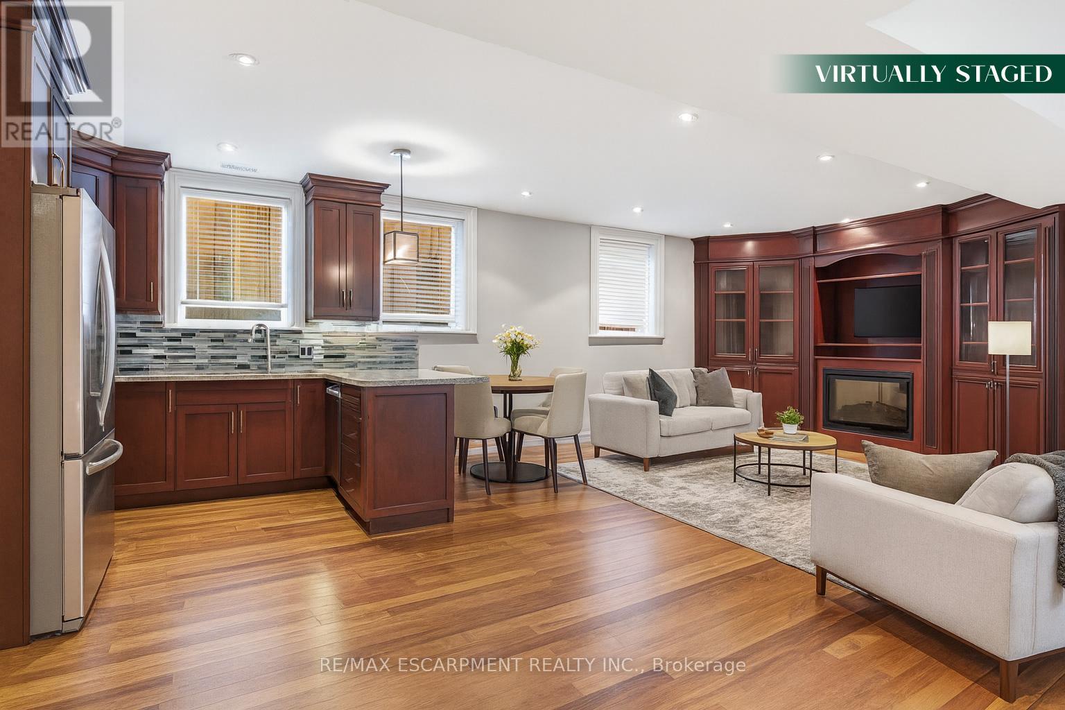 1366 Wilson Avenue, Mississauga, Ontario  L5G 3K2 - Photo 37 - W13782676