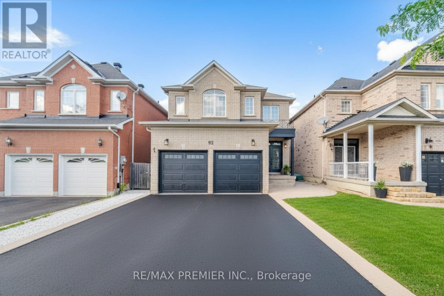 92 Headwater Road, Caledon, Ontario  L7E 2Z3 - Photo 1 - W13782704