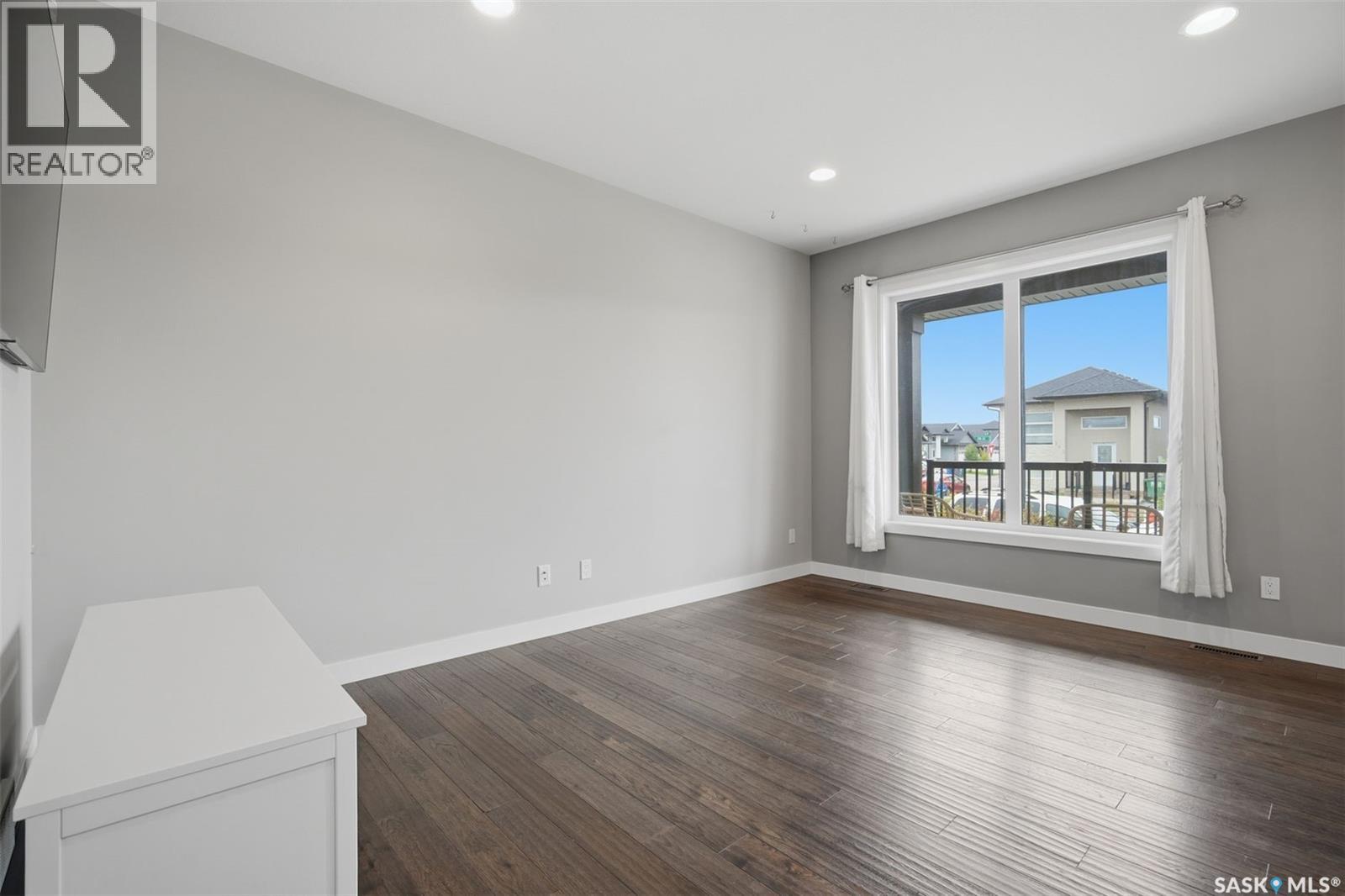 306 Bentley Lane, Saskatoon, Saskatchewan  S7L 6L3 - Photo 5 - SK048353