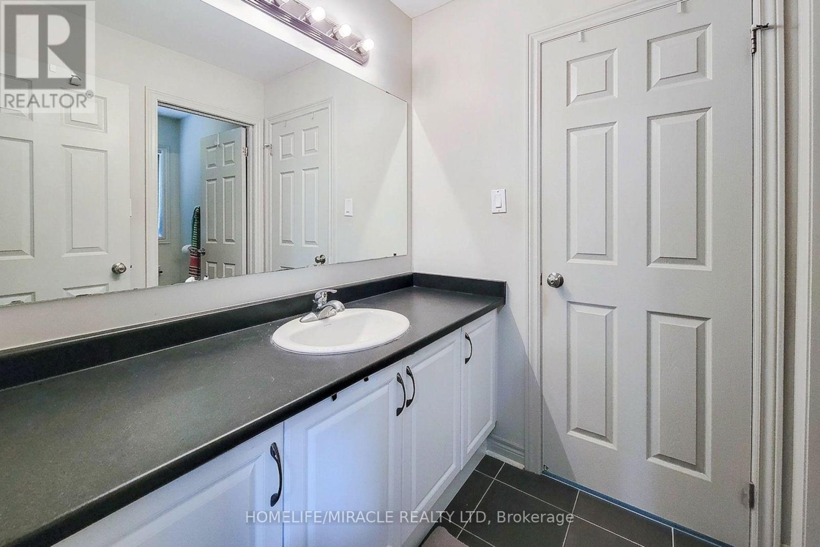 93 Barlow Place, Brant, Ontario  N3L 0H1 - Photo 43 - X13782708