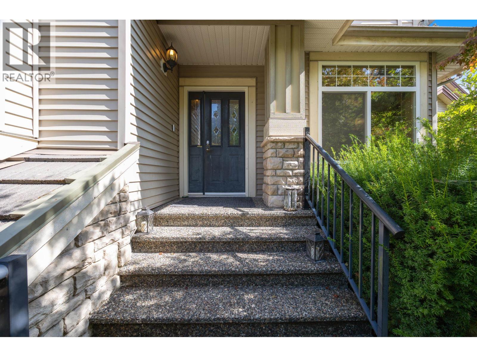 115 Eagle Pass, Port Moody, British Columbia  V3H 5E8 - Photo 4 - R3164957