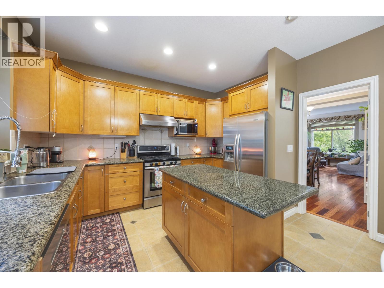 115 Eagle Pass, Port Moody, British Columbia  V3H 5E8 - Photo 11 - R3164957