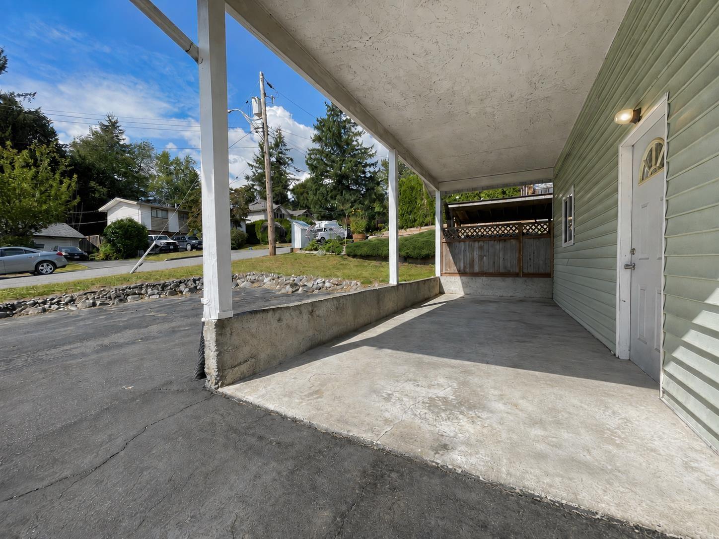 7912 Burdock Street, Mission, British Columbia  V2V 4Y1 - Photo 35 - R3162047