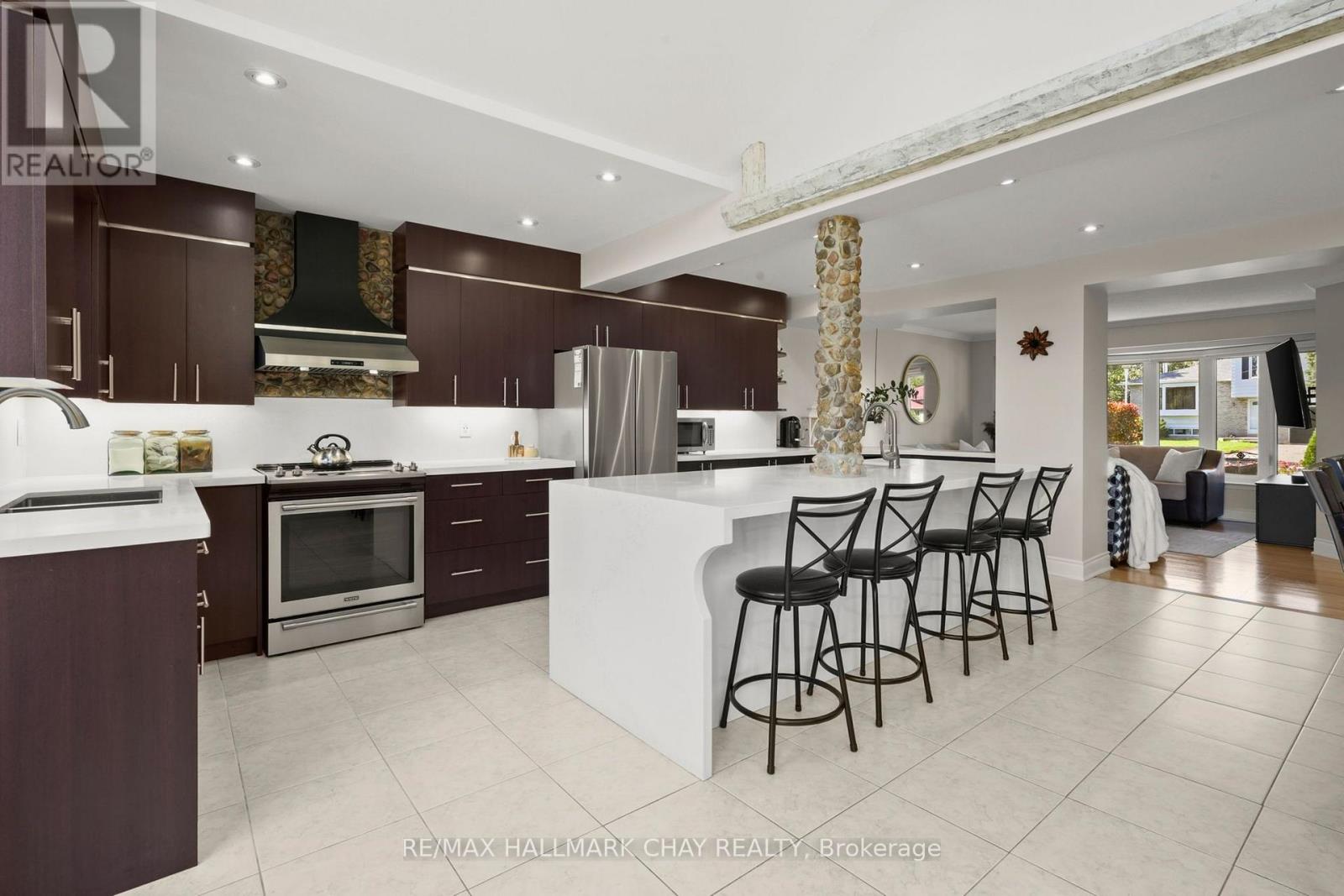 8 Grassington Crescent, Brampton, Ontario  L6S 1Z6 - Photo 13 - W13782546