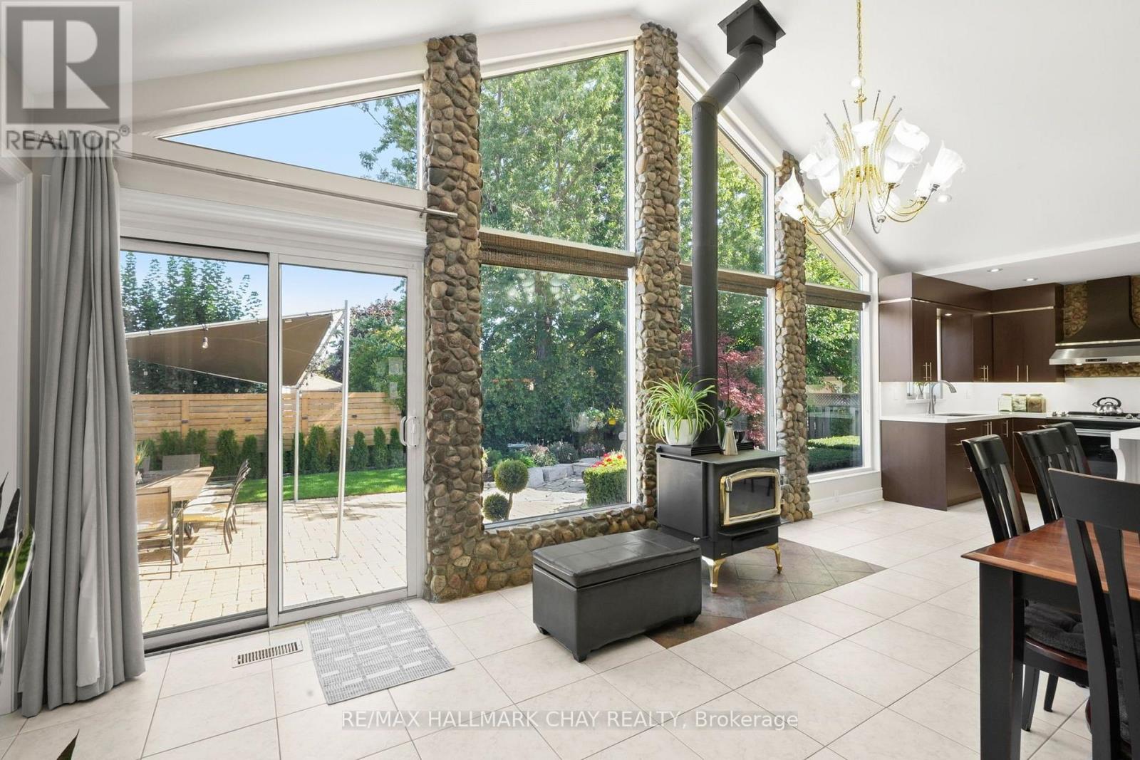 8 Grassington Crescent, Brampton, Ontario  L6S 1Z6 - Photo 17 - W13782546