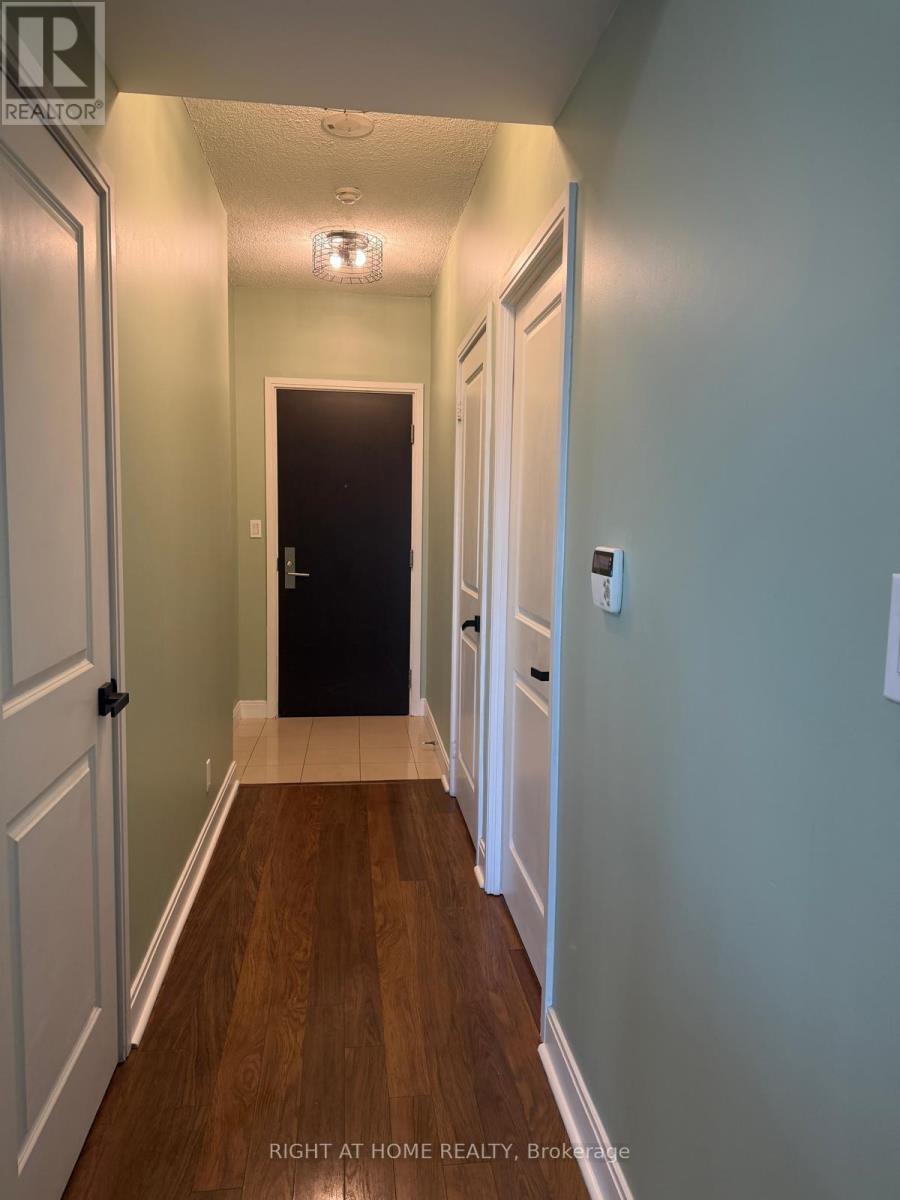 1910 - 50 Absolute Avenue, Mississauga, Ontario  L4Z 0A9 - Photo 15 - W13777852