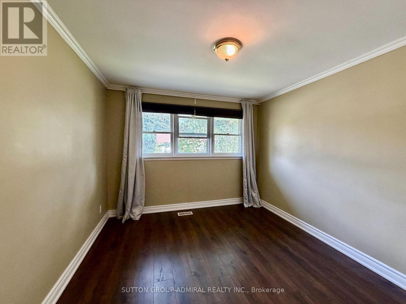 6 Highhill Drive, Toronto, Ontario  M1T 1N6 - Photo 8 - E13781408