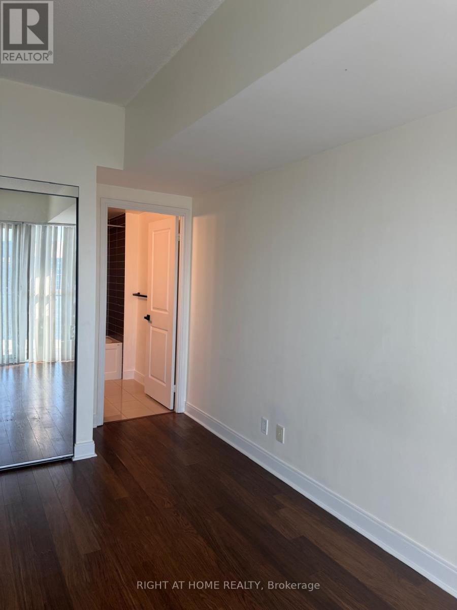 1910 - 50 Absolute Avenue, Mississauga, Ontario  L4Z 0A9 - Photo 11 - W13777852