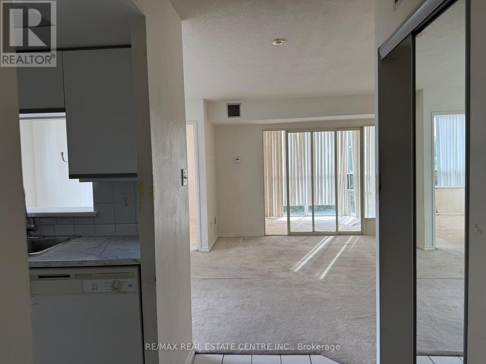 504 - 285 Enfield Place, Mississauga, Ontario  L5B 3Y7 - Photo 15 - W13767438