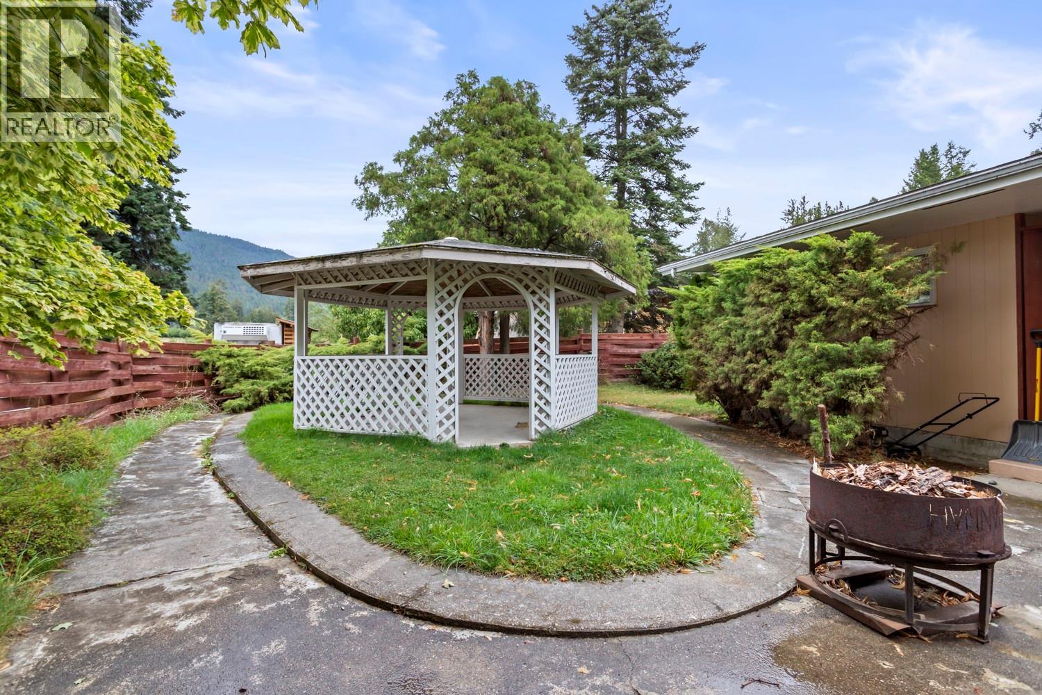 109 36th Avenue N, Erickson, British Columbia V0B 1G1 - Photo 8 - 10400434