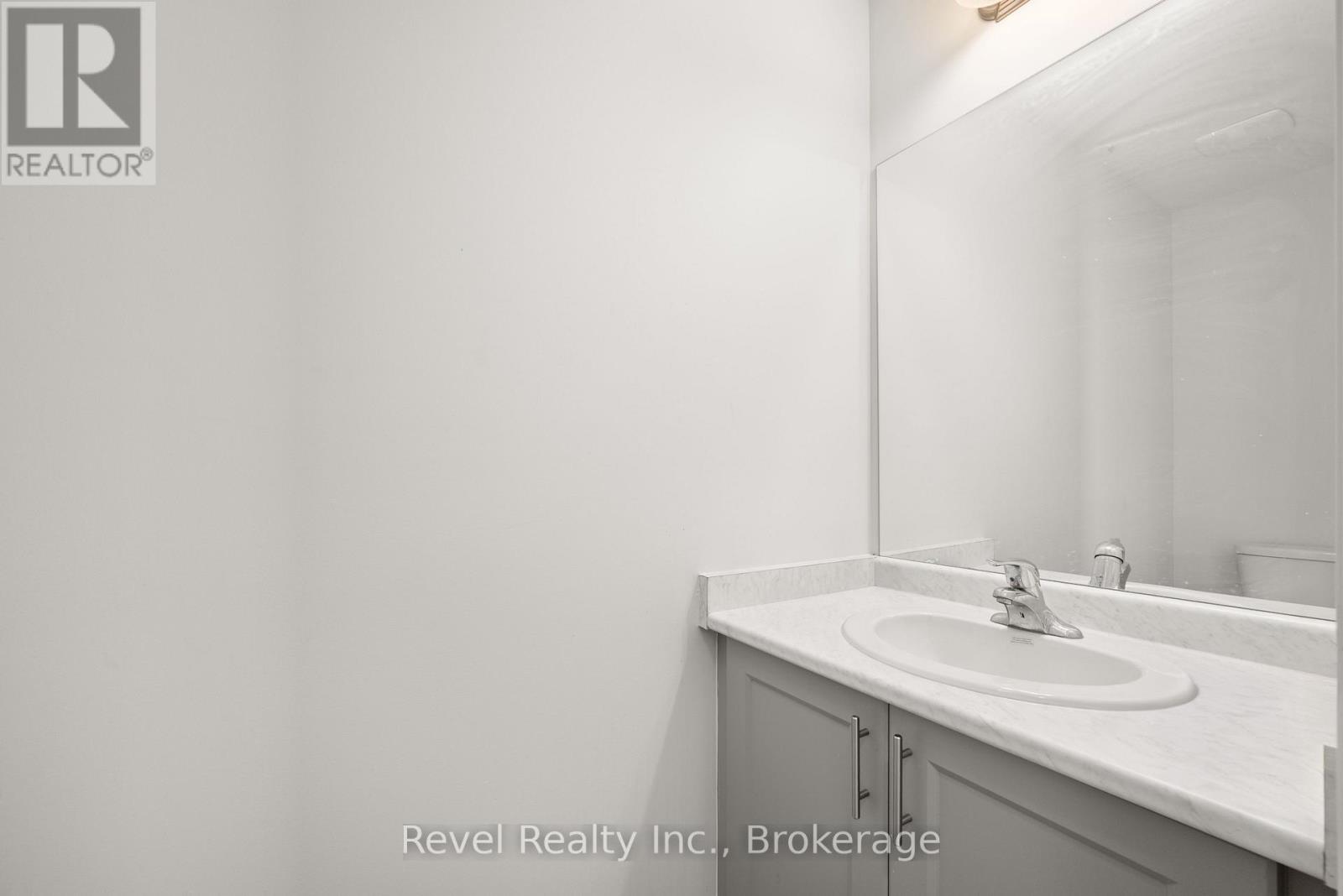 1 Keenan Street, Kawartha Lakes, Ontario  K9V 6K2 - Photo 19 - X13782778