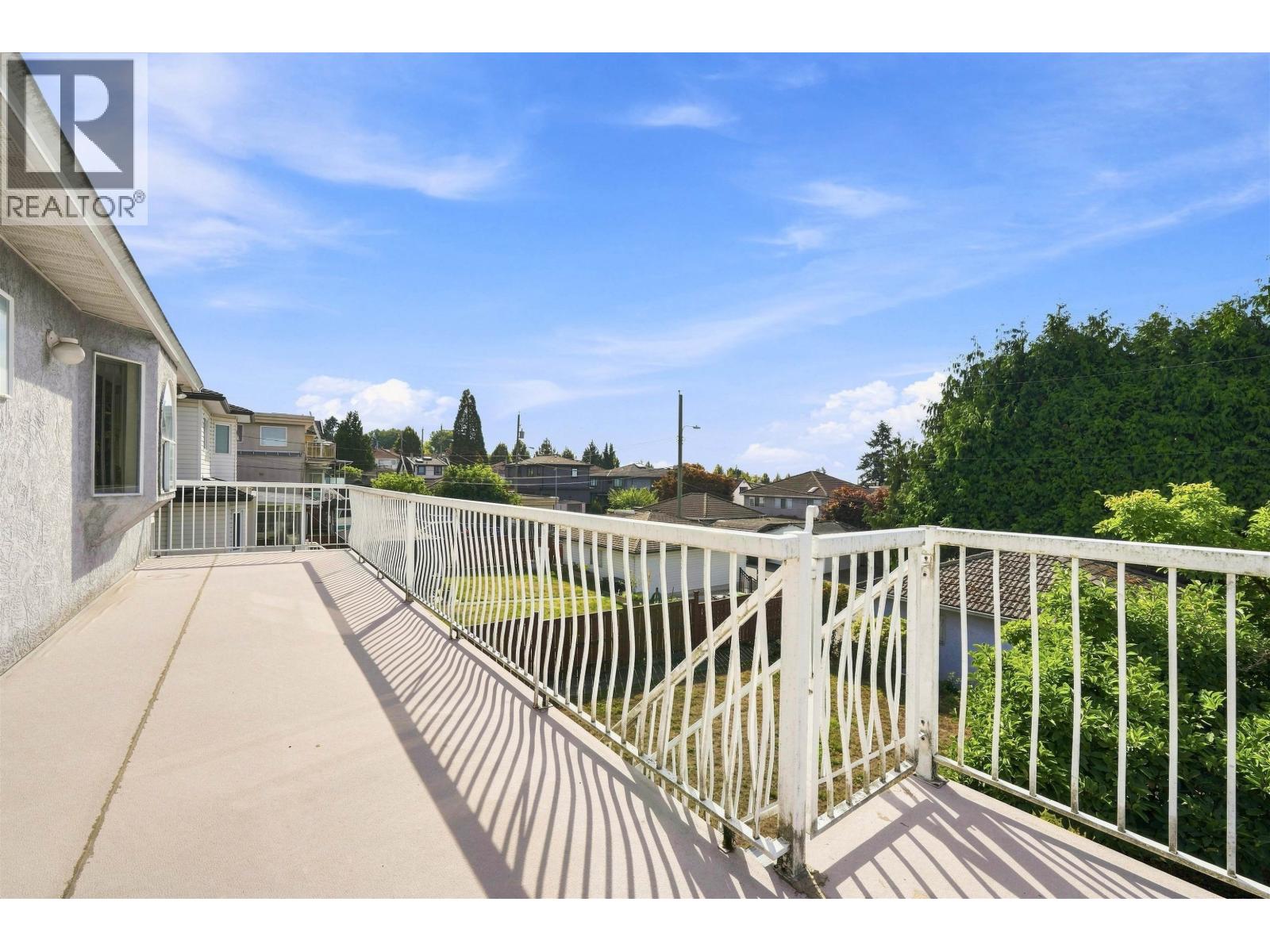 1708 Prestwick Drive, Vancouver, British Columbia  V5P 2E6 - Photo 11 - R3165147