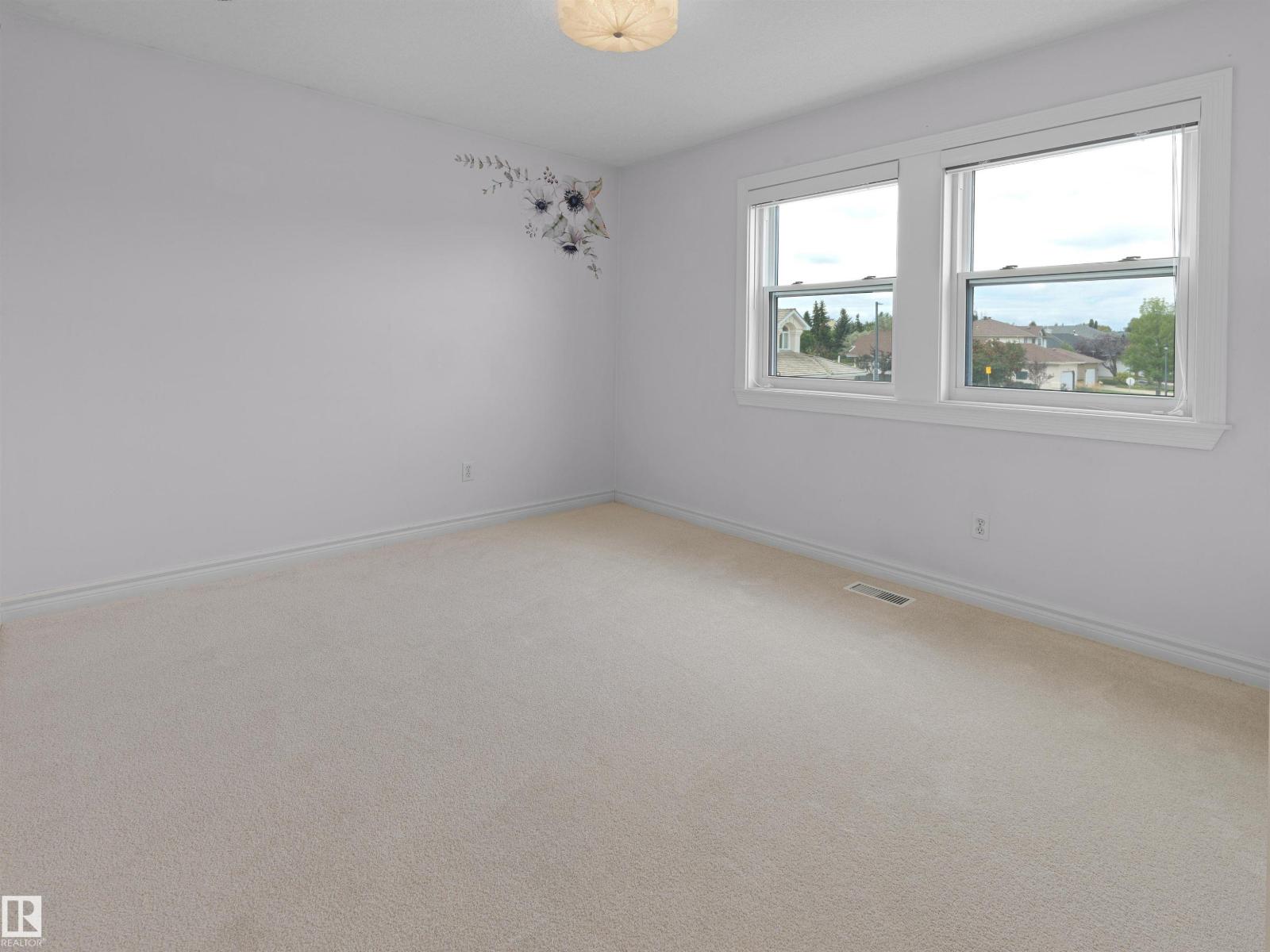915 Picard Dr Nw, Edmonton, Alberta  T5T 6H2 - Photo 22 - E4508561