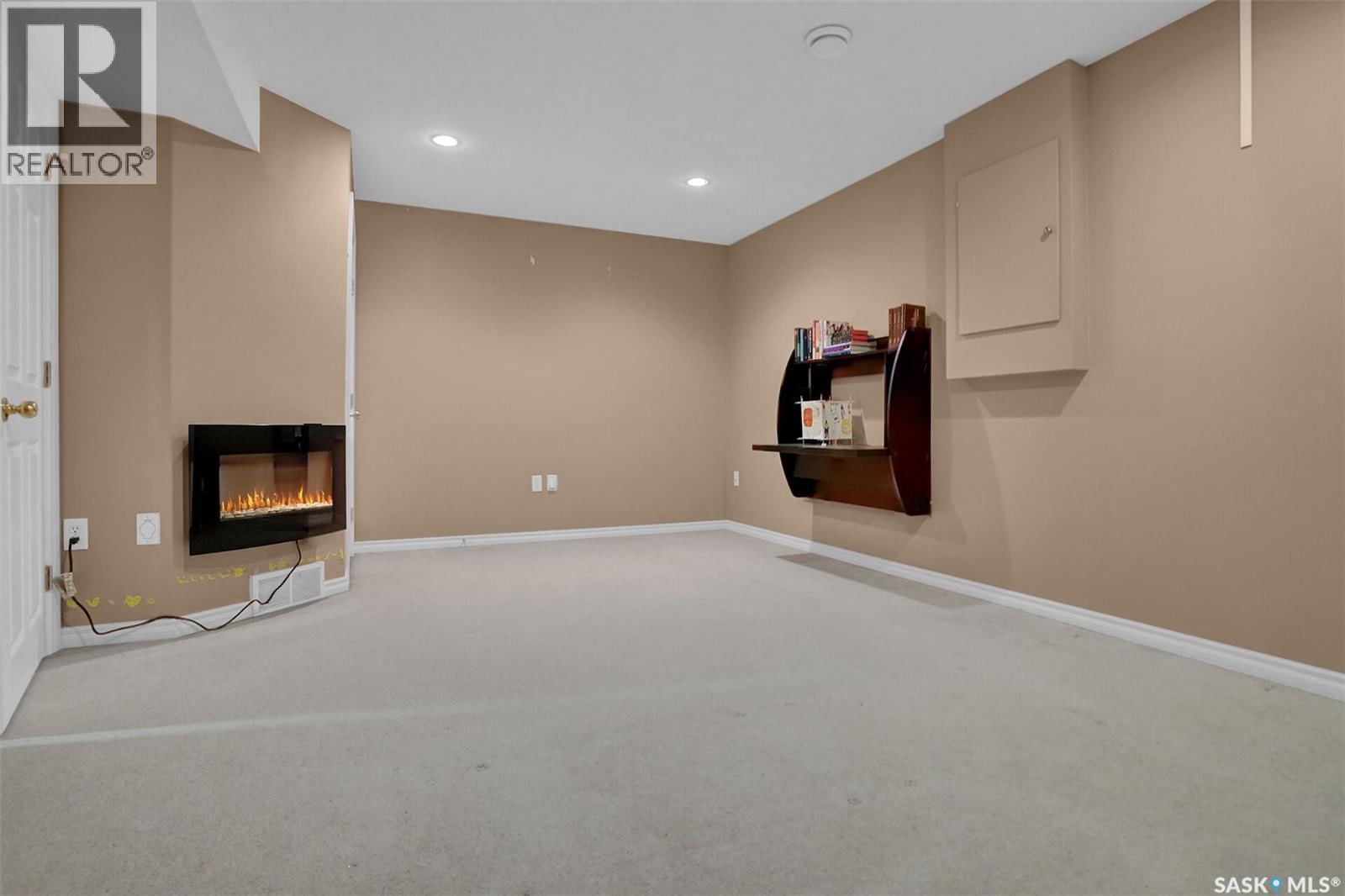 2 3101 Tregarva Road E, Regina, Saskatchewan  S4V 0K5 - Photo 38 - SK043453