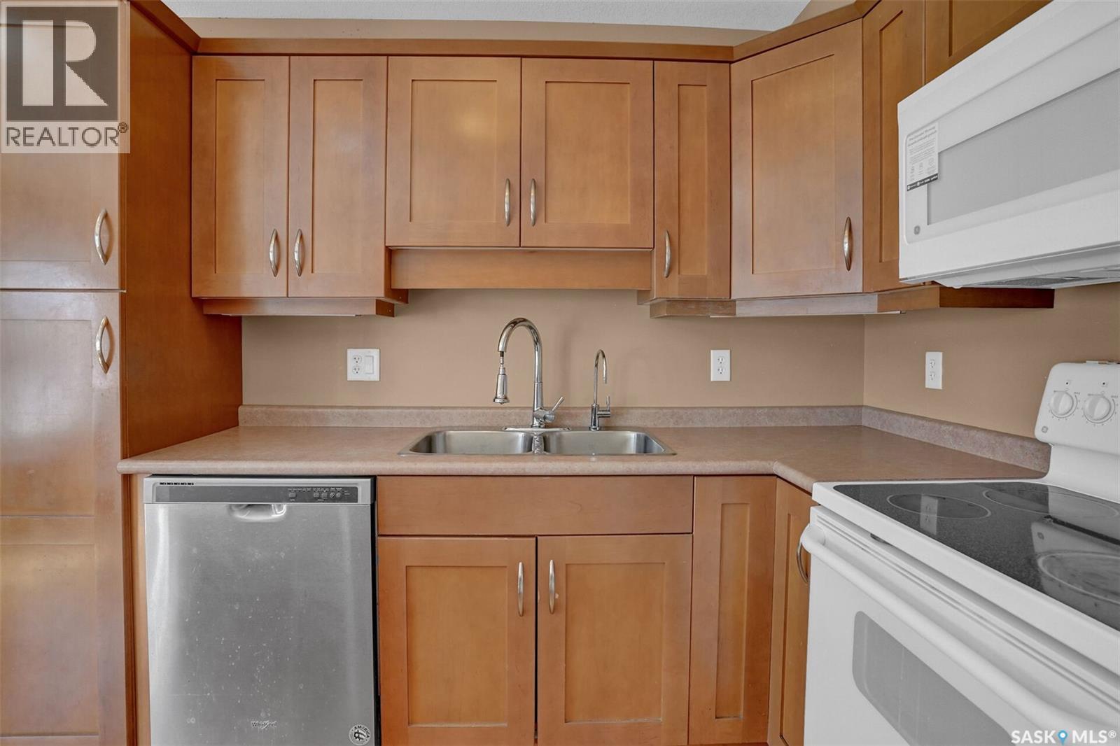 2 3101 Tregarva Road E, Regina, Saskatchewan  S4V 0K5 - Photo 19 - SK043453