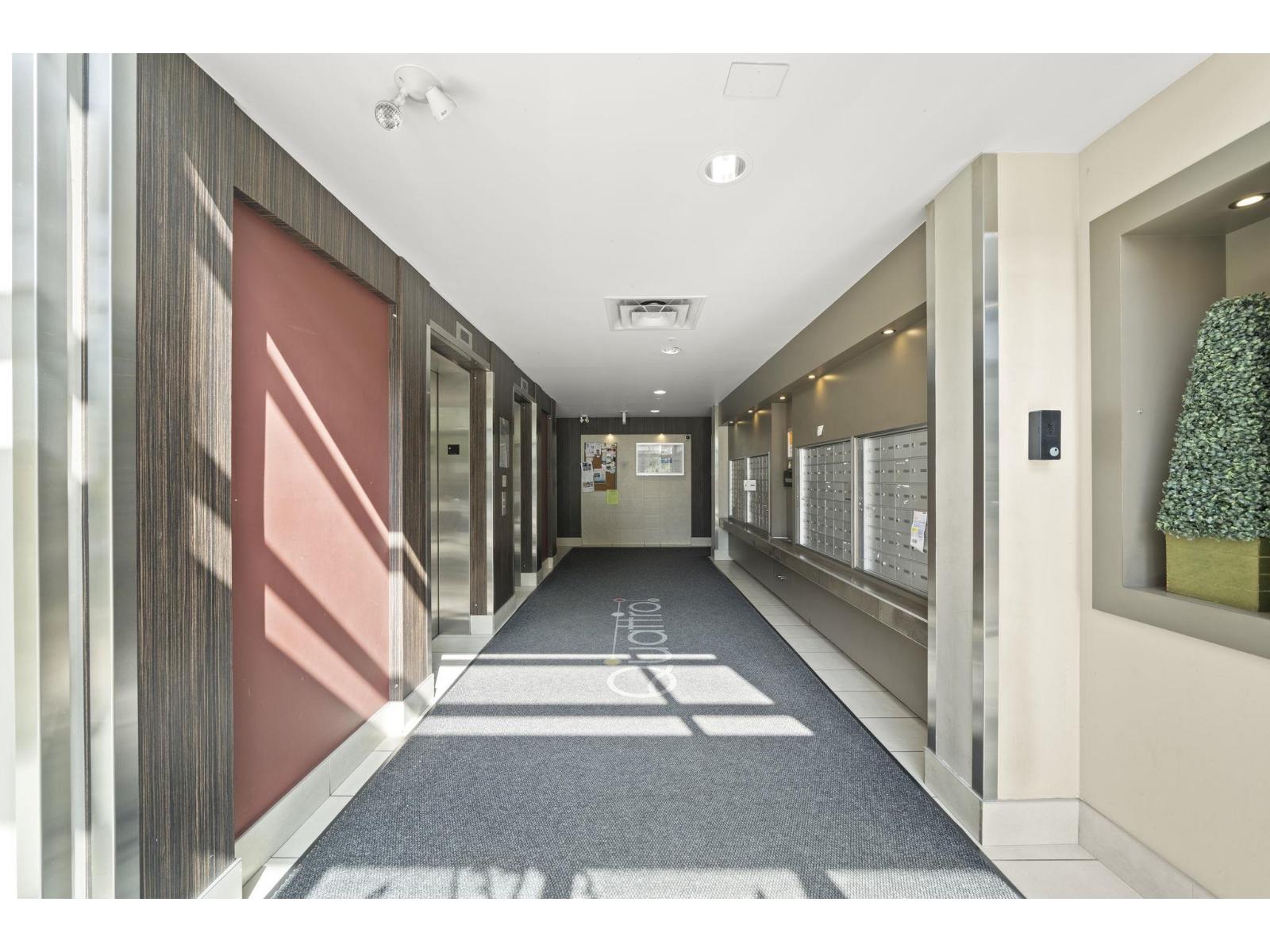 216 13733 107a Avenue, Surrey, British Columbia  V3T 0B7 - Photo 3 - R3165221