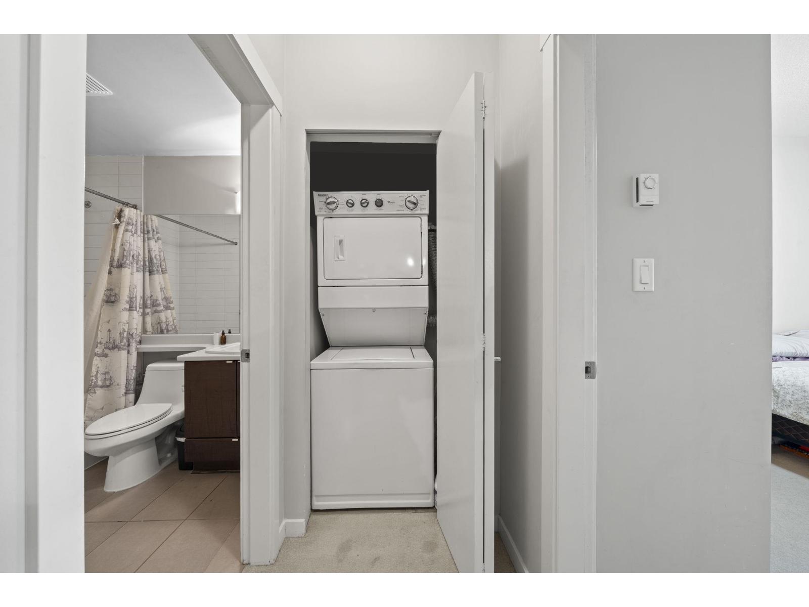 216 13733 107a Avenue, Surrey, British Columbia  V3T 0B7 - Photo 15 - R3165221