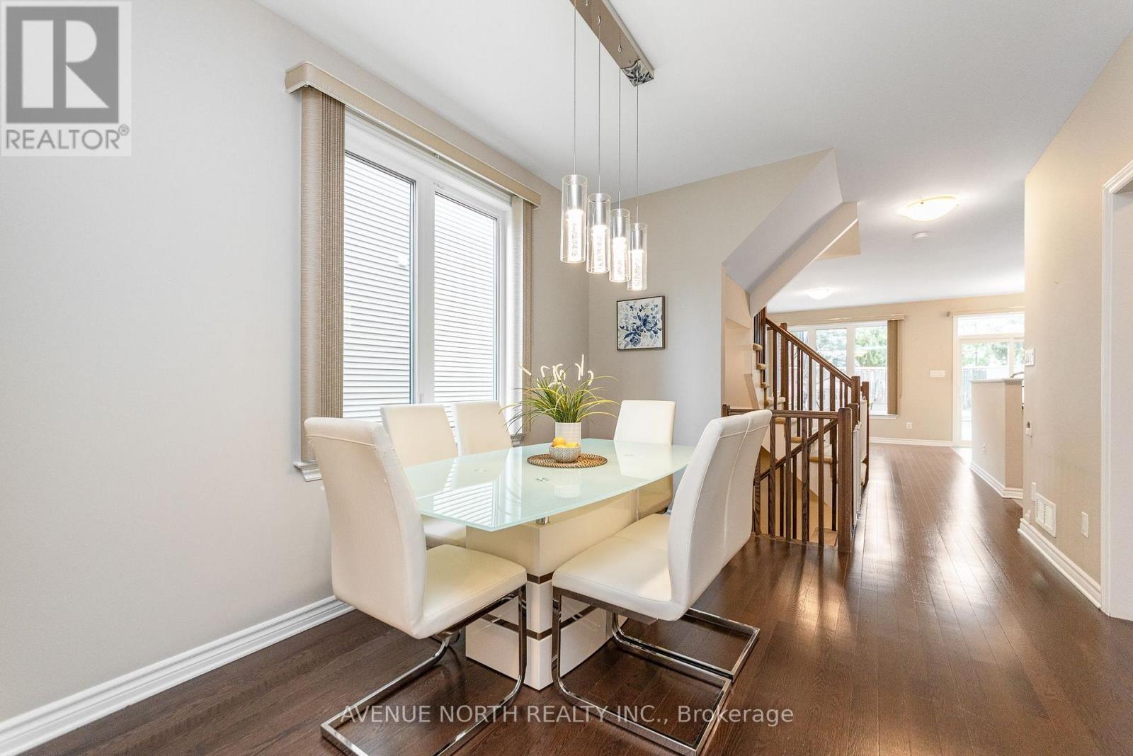 299 Wood Acres Grove, Ottawa, Ontario  K1T 0B3 - Photo 8 - X13782770