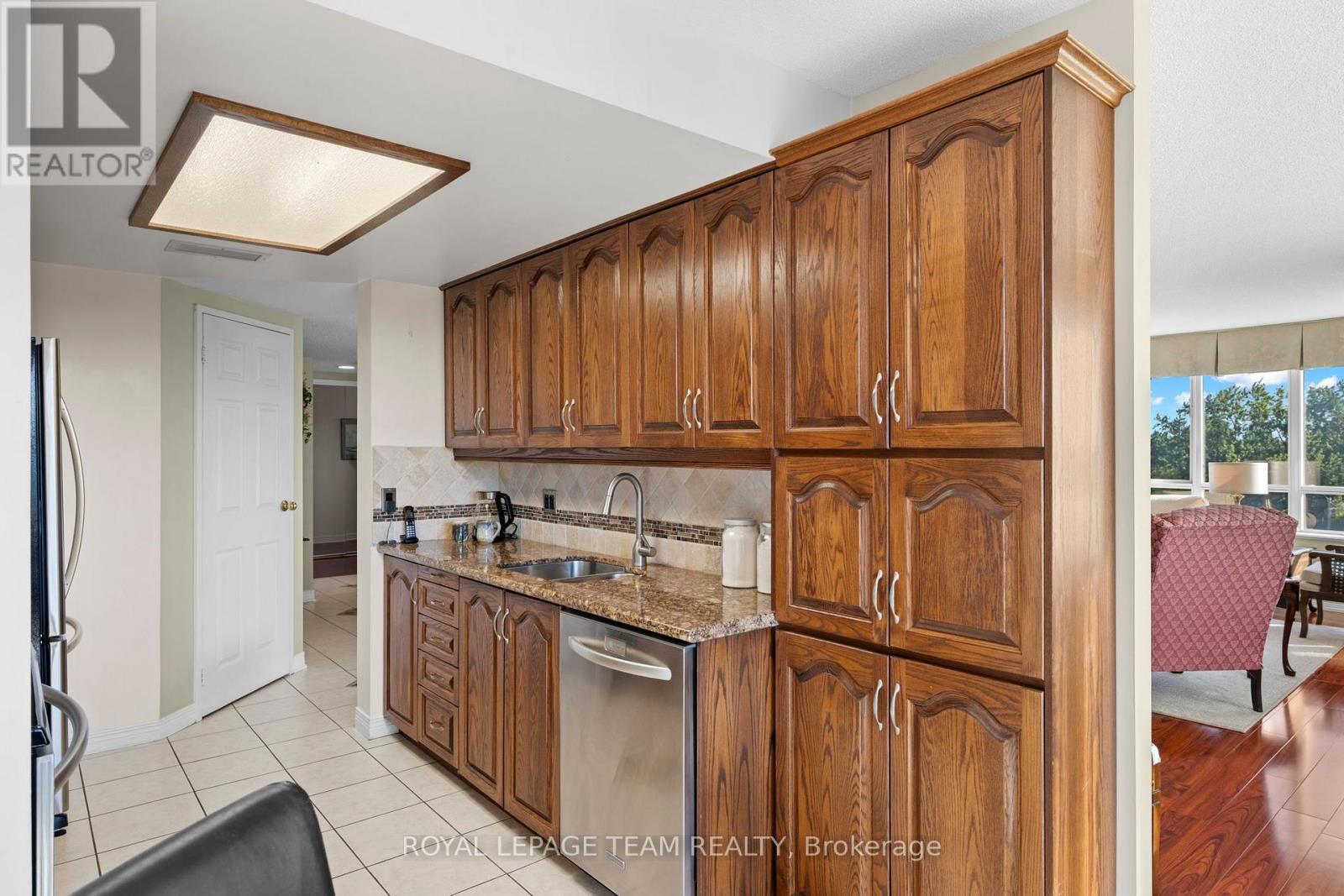 406 - 100 Grant Carman Drive, Ottawa, Ontario  K2E 8B8 - Photo 18 - X13782802