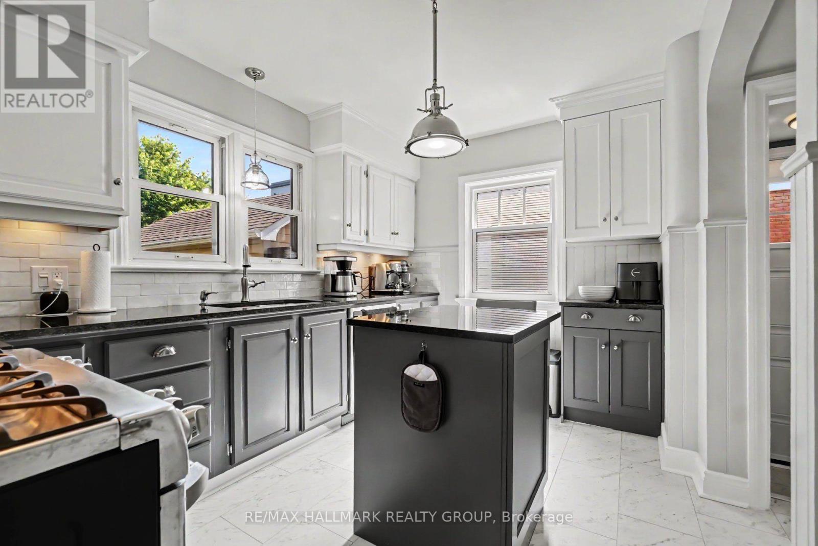 407 Eden Avenue, Ottawa, Ontario  K1Z 5J1 - Photo 10 - X13782814