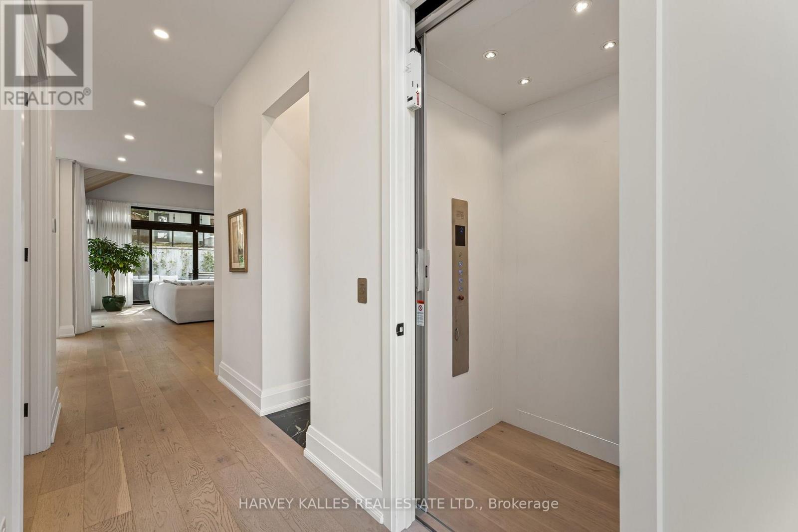 75 Lawrence Crescent, Toronto, Ontario  M4N 1N3 - Photo 20 - C13782750