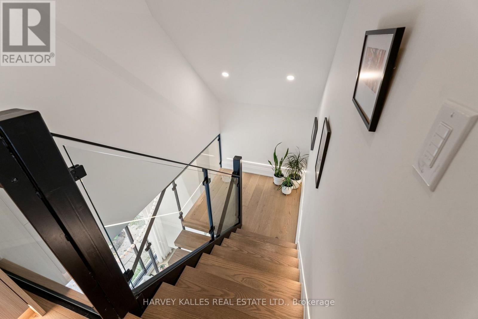 75 Lawrence Crescent, Toronto, Ontario  M4N 1N3 - Photo 32 - C13782750
