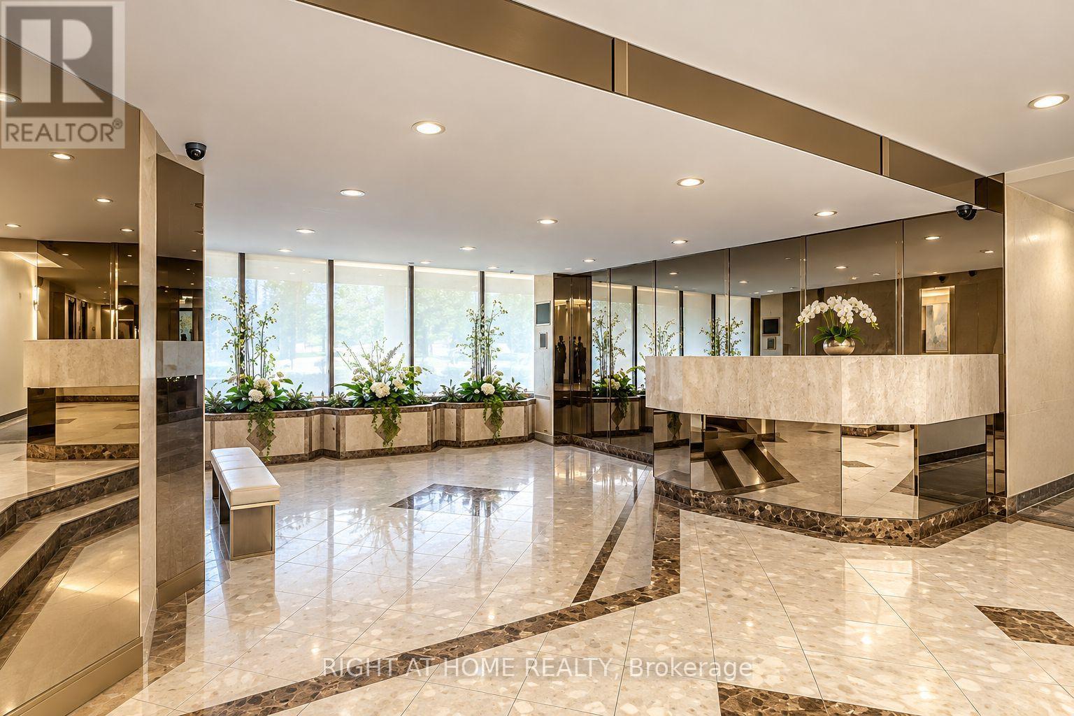 2212 - 205 Hilda Avenue, Toronto, Ontario  M2M 4B1 - Photo 4 - C13782762