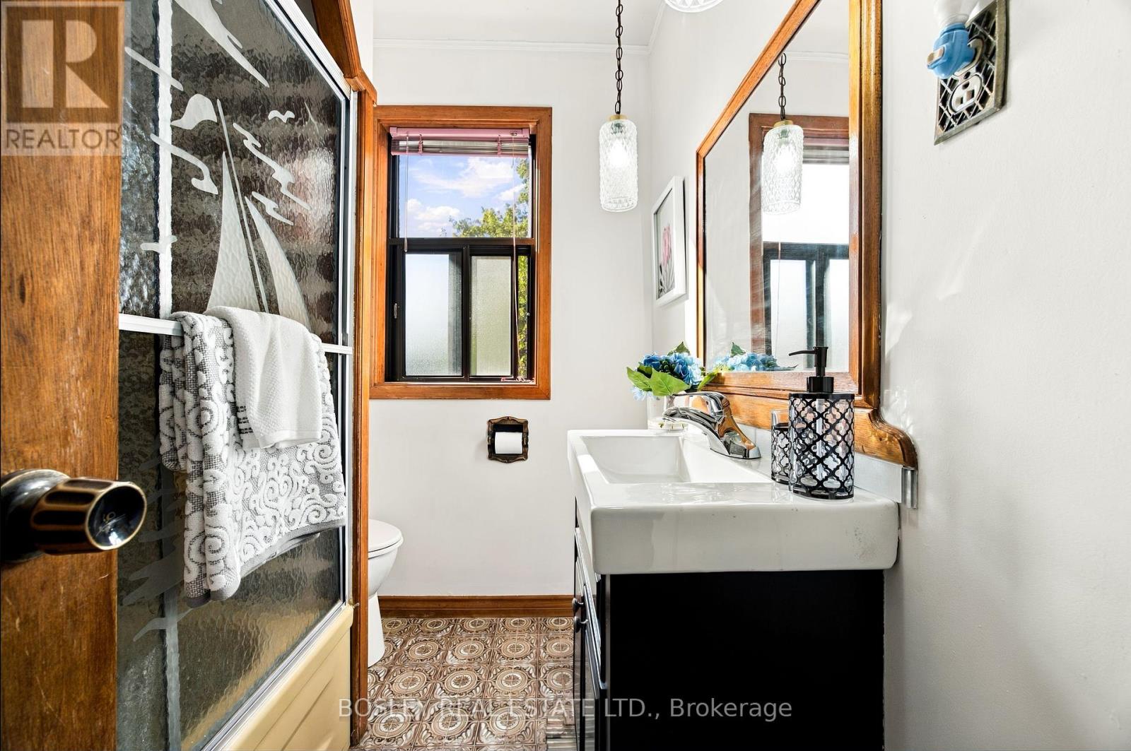 59 Kings Park Boulevard, Toronto, Ontario  M4J 2B9 - Photo 29 - E13782742