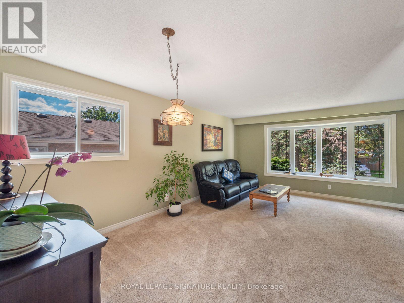 9 Birch Court, Aurora, Ontario  L4G 3K1 - Photo 16 - N13782756