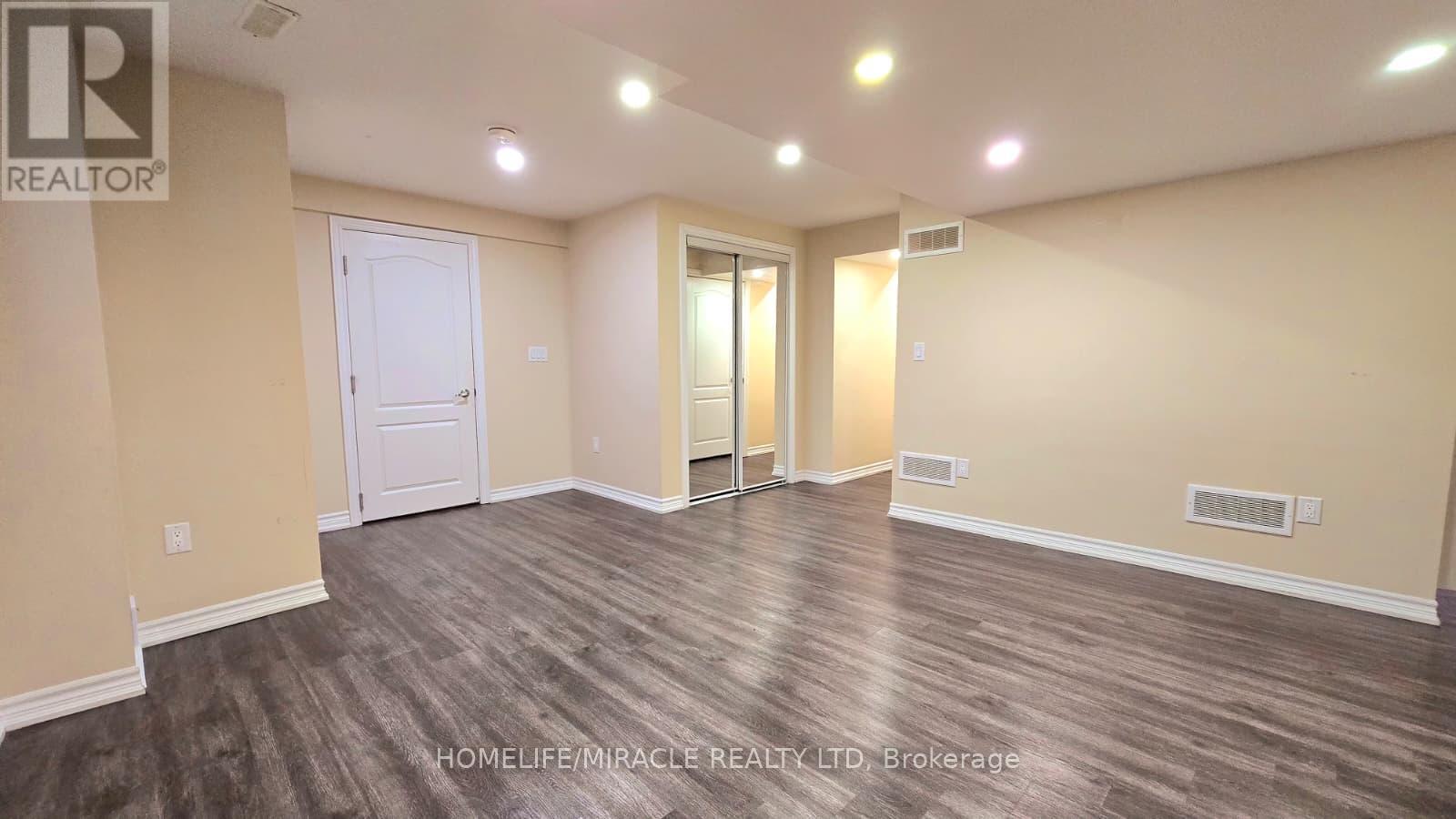 Lower - 91 Tysonville Circle, Brampton, Ontario  L7A 4B2 - Photo 7 - W13782772