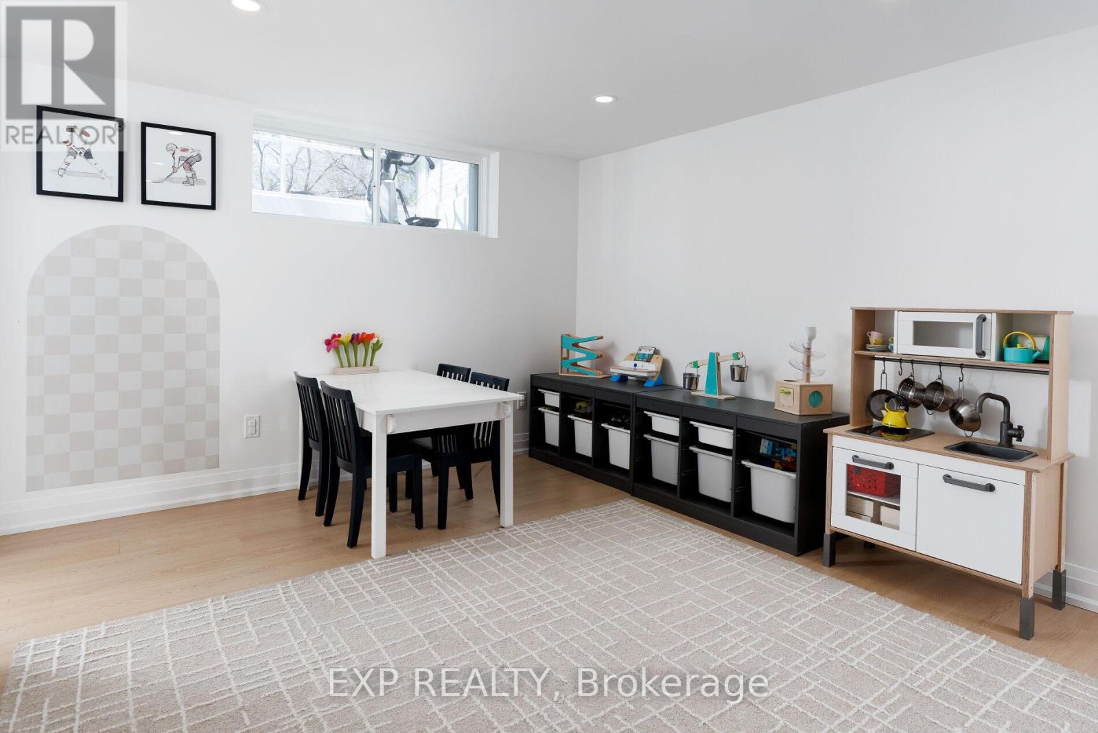 1761 Coram Crescent, Mississauga, Ontario  L4X 1L2 - Photo 26 - W13782788