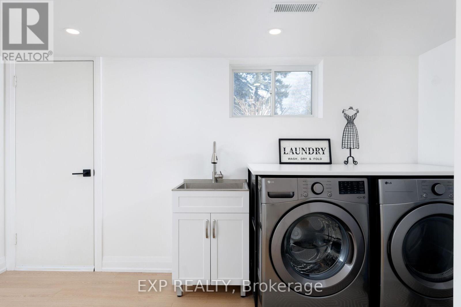 1761 Coram Crescent, Mississauga, Ontario  L4X 1L2 - Photo 35 - W13782788