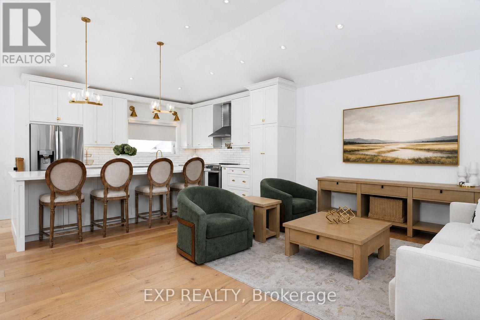 1761 Coram Crescent, Mississauga, Ontario  L4X 1L2 - Photo 4 - W13782788