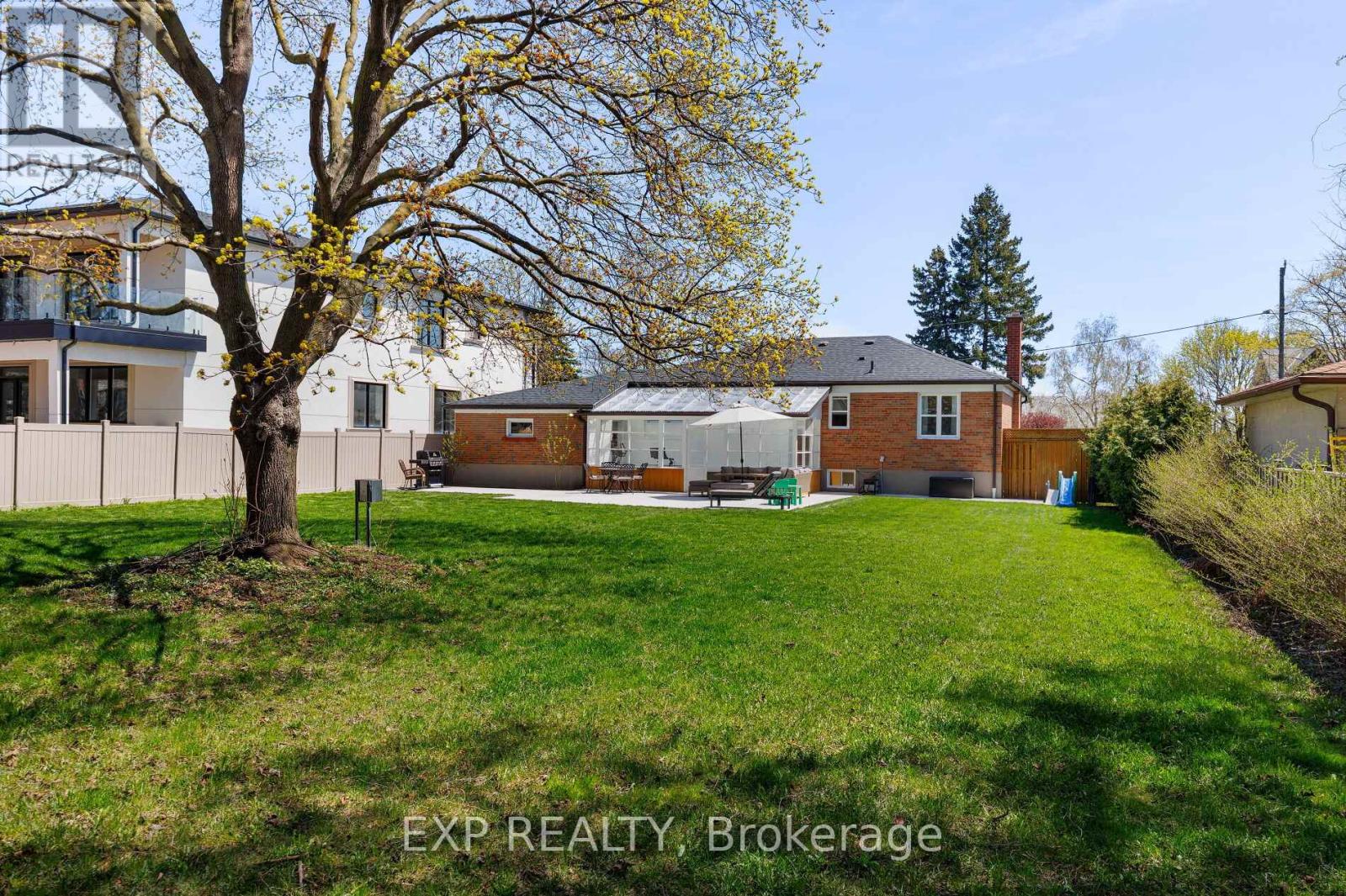 1761 Coram Crescent, Mississauga, Ontario  L4X 1L2 - Photo 43 - W13782788