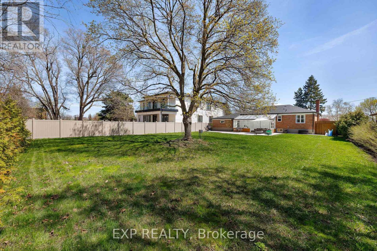 1761 Coram Crescent, Mississauga, Ontario  L4X 1L2 - Photo 44 - W13782788