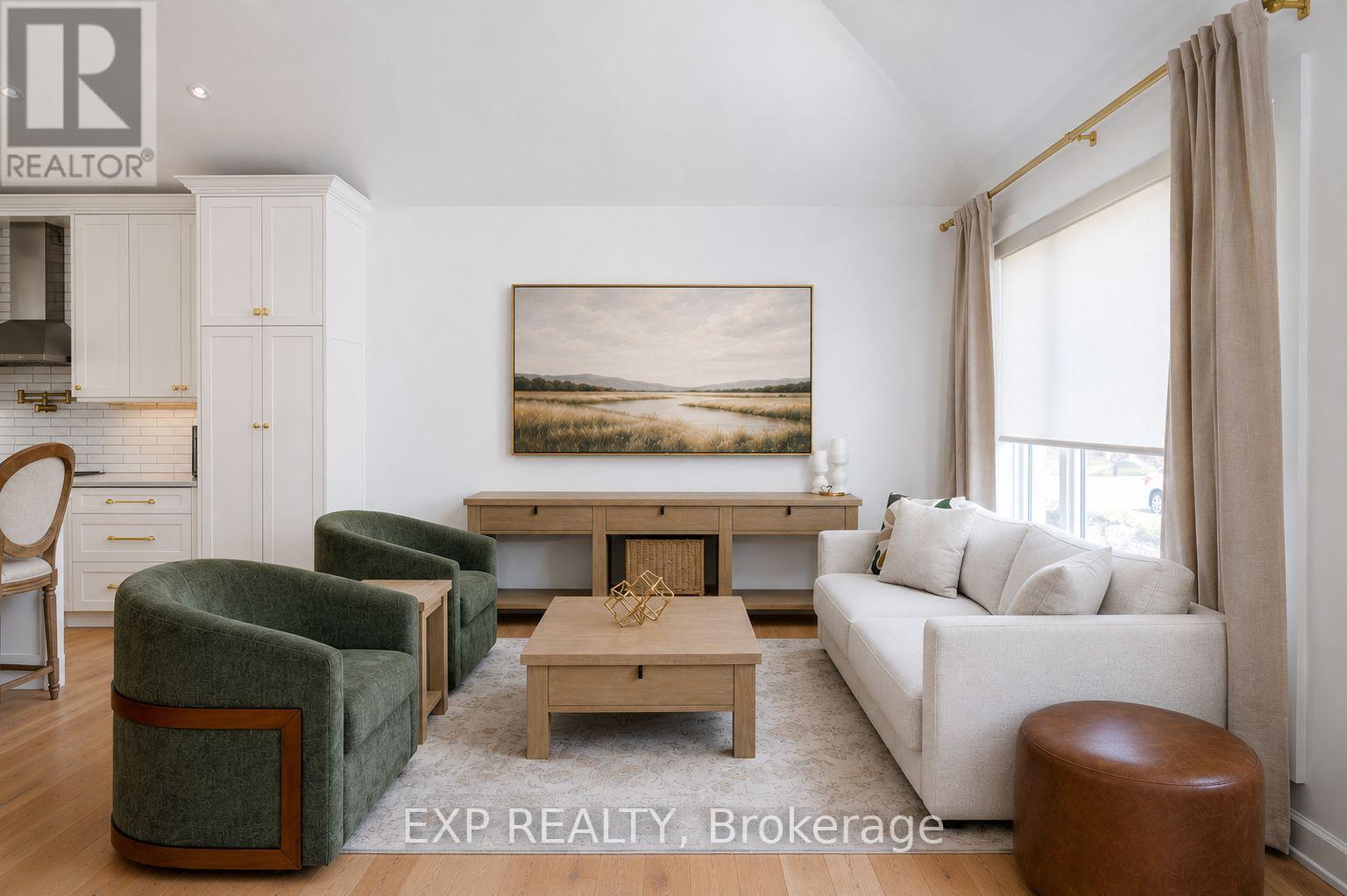1761 Coram Crescent, Mississauga, Ontario  L4X 1L2 - Photo 5 - W13782788