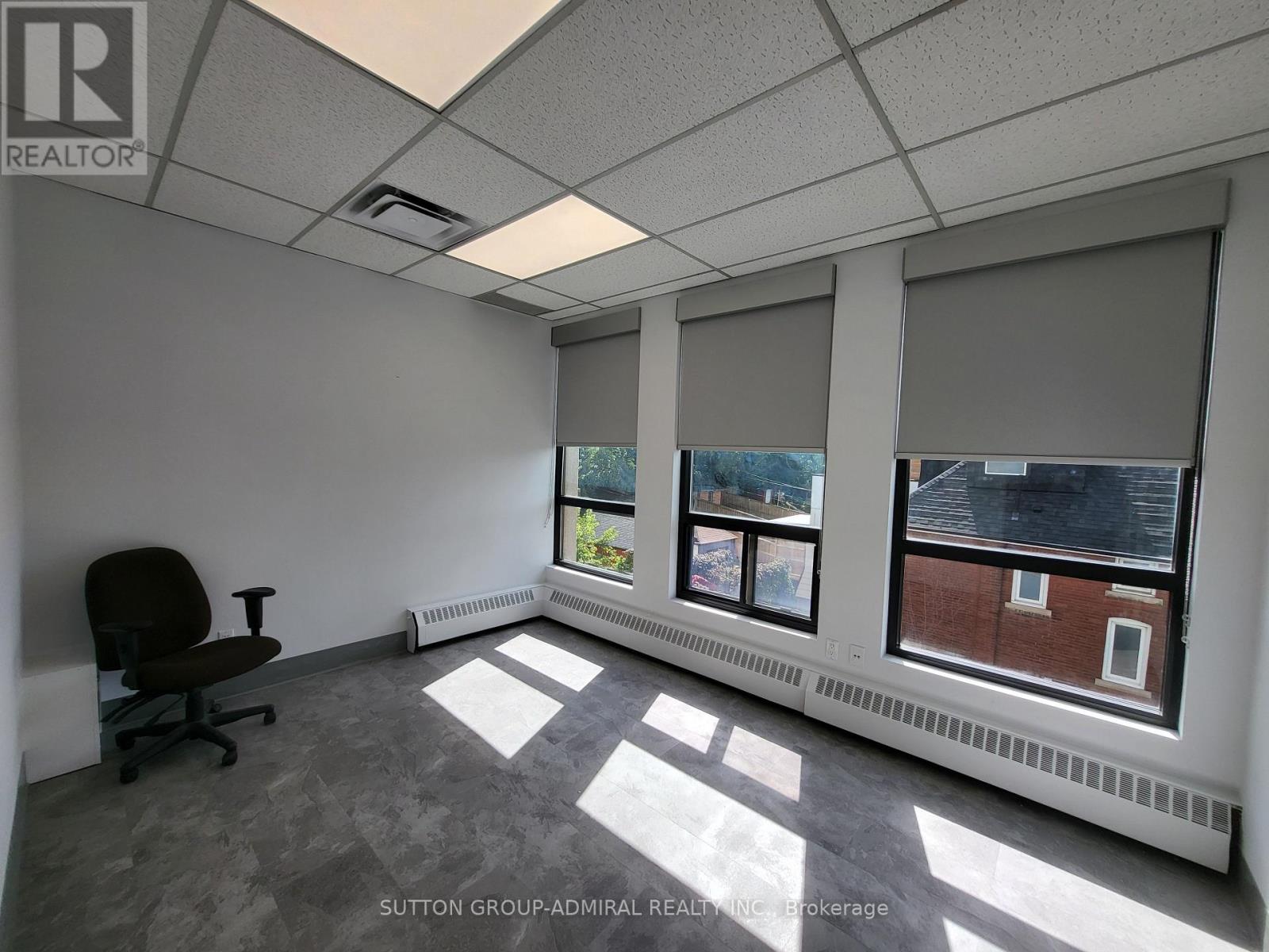 204a - 845 St Clair Avenue W, Toronto, Ontario  M6C 1C2 - Photo 11 - C13762292