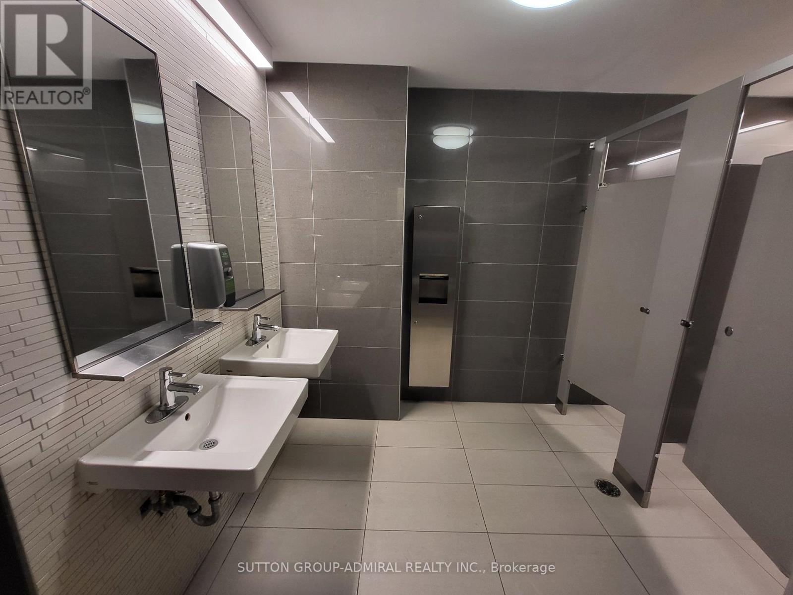 204a - 845 St Clair Avenue W, Toronto, Ontario  M6C 1C2 - Photo 28 - C13762292
