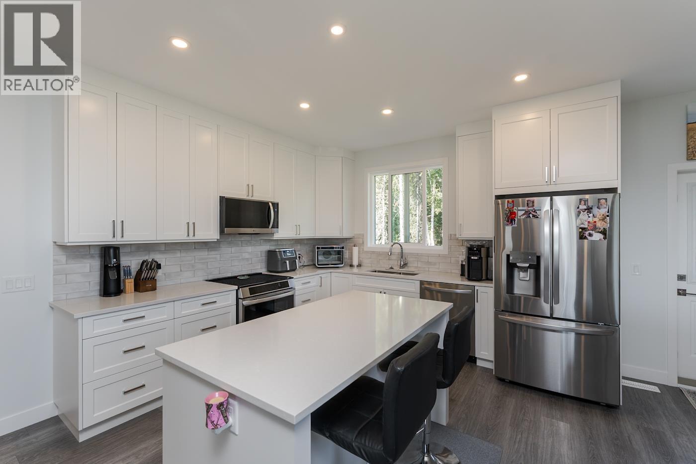7124 Hillu Road, Prince George, British Columbia  V2K 0B4 - Photo 4 - R3165188