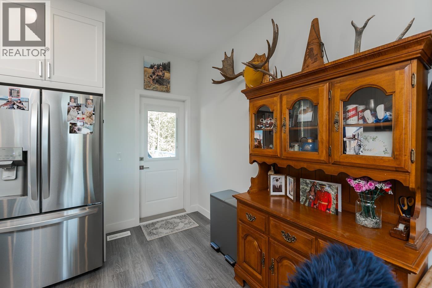 7124 Hillu Road, Prince George, British Columbia  V2K 0B4 - Photo 6 - R3165188